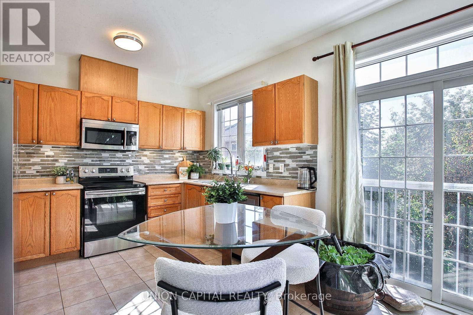 60 Wilkie Lane, Ajax, ON