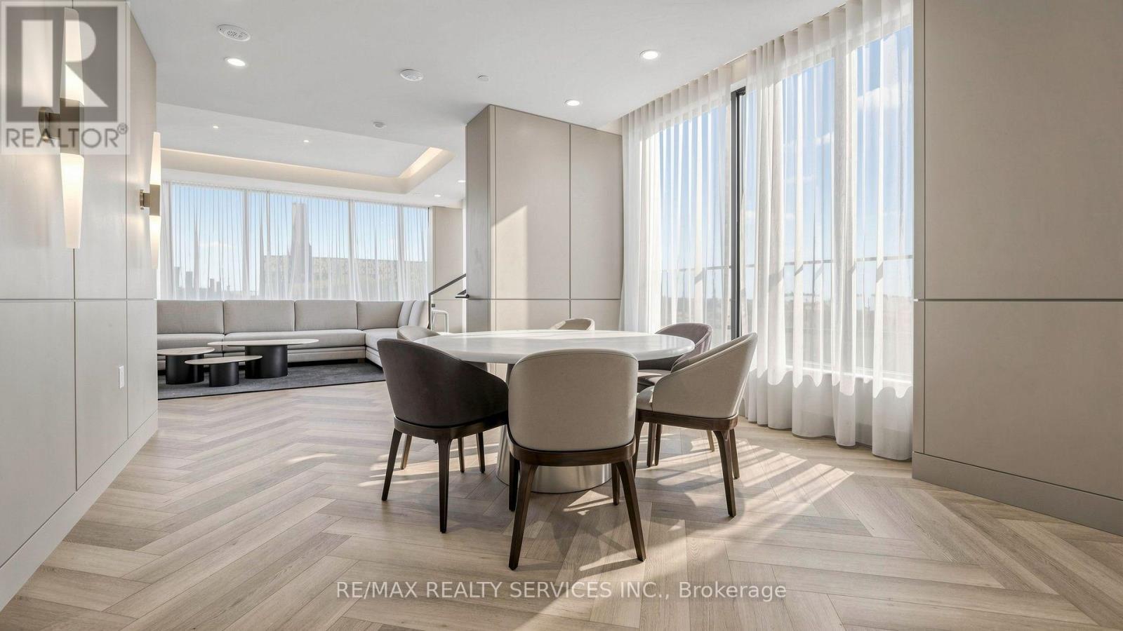 610 - 1415 Dundas Street E, Oakville, ON