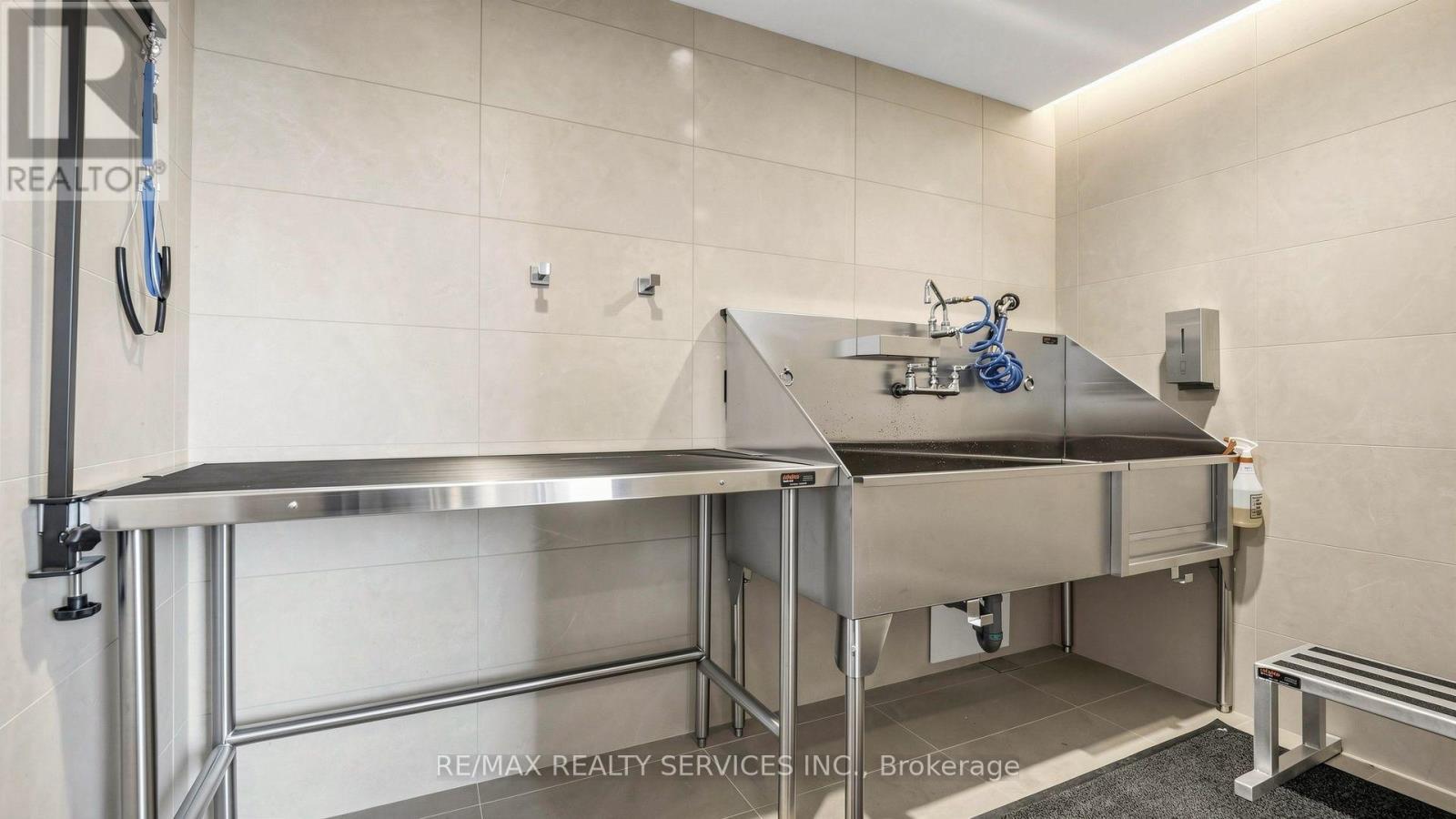 610 - 1415 Dundas Street E, Oakville, ON