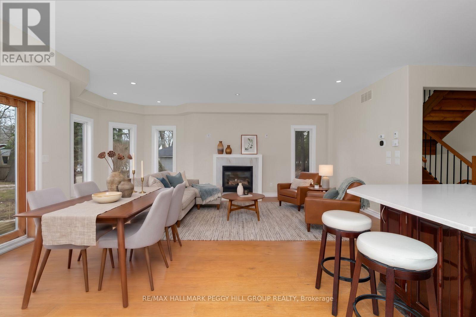 2026 River Road W, Wasaga Beach, ON