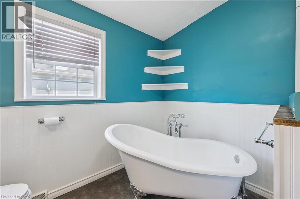 20 Elm Street, Puslinch, ON