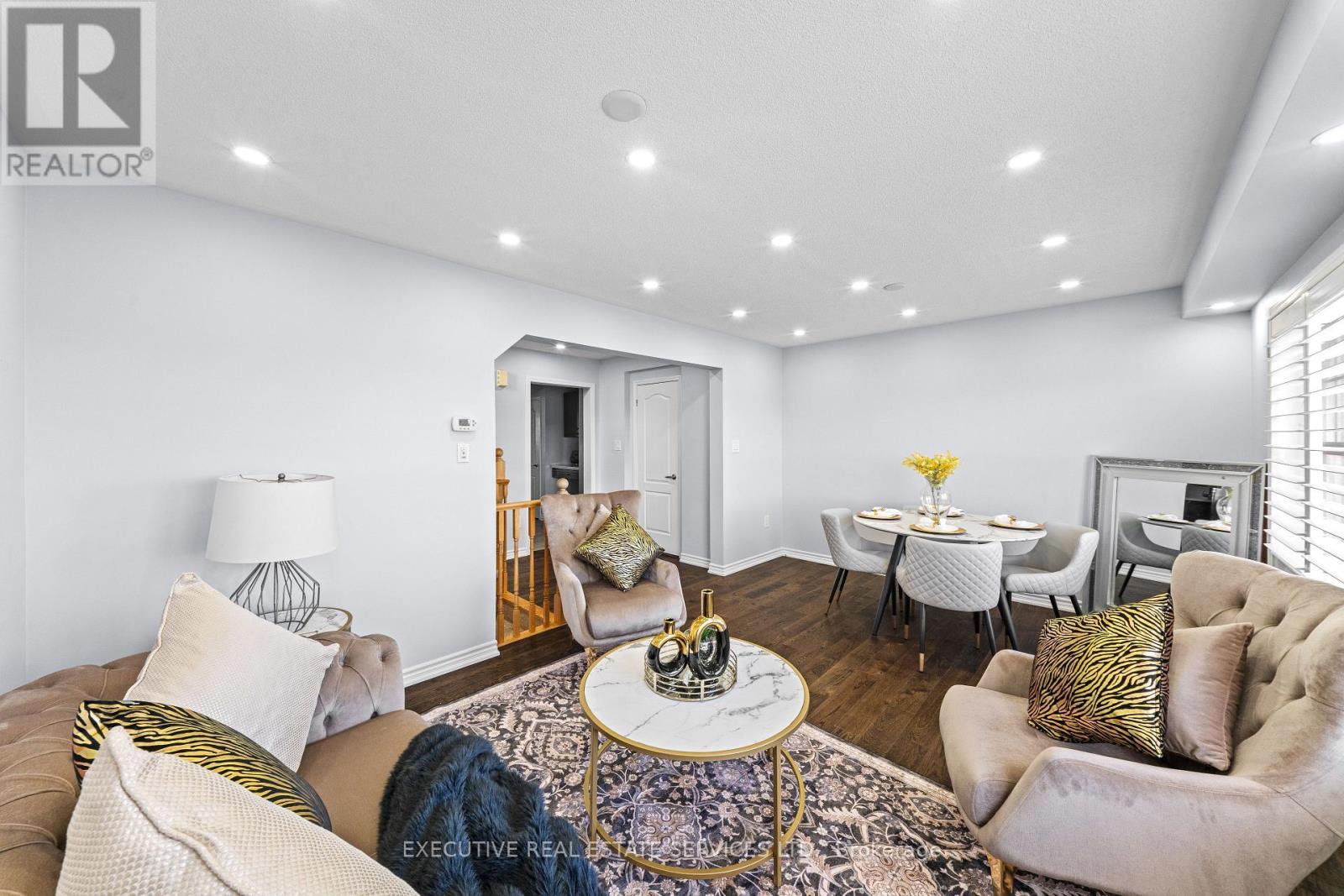 98 Bannister Crescent, Brampton, ON