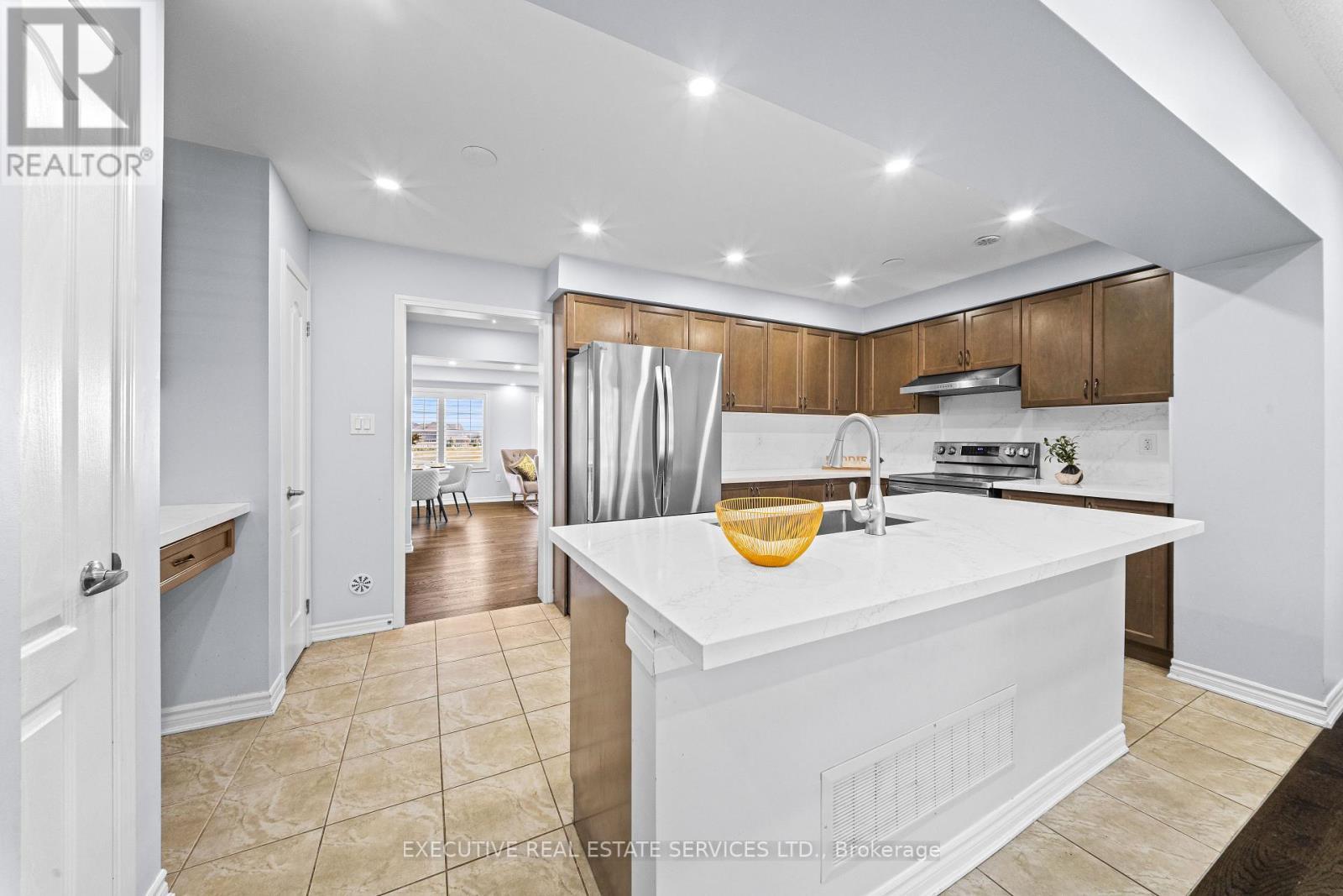 98 Bannister Crescent, Brampton, ON