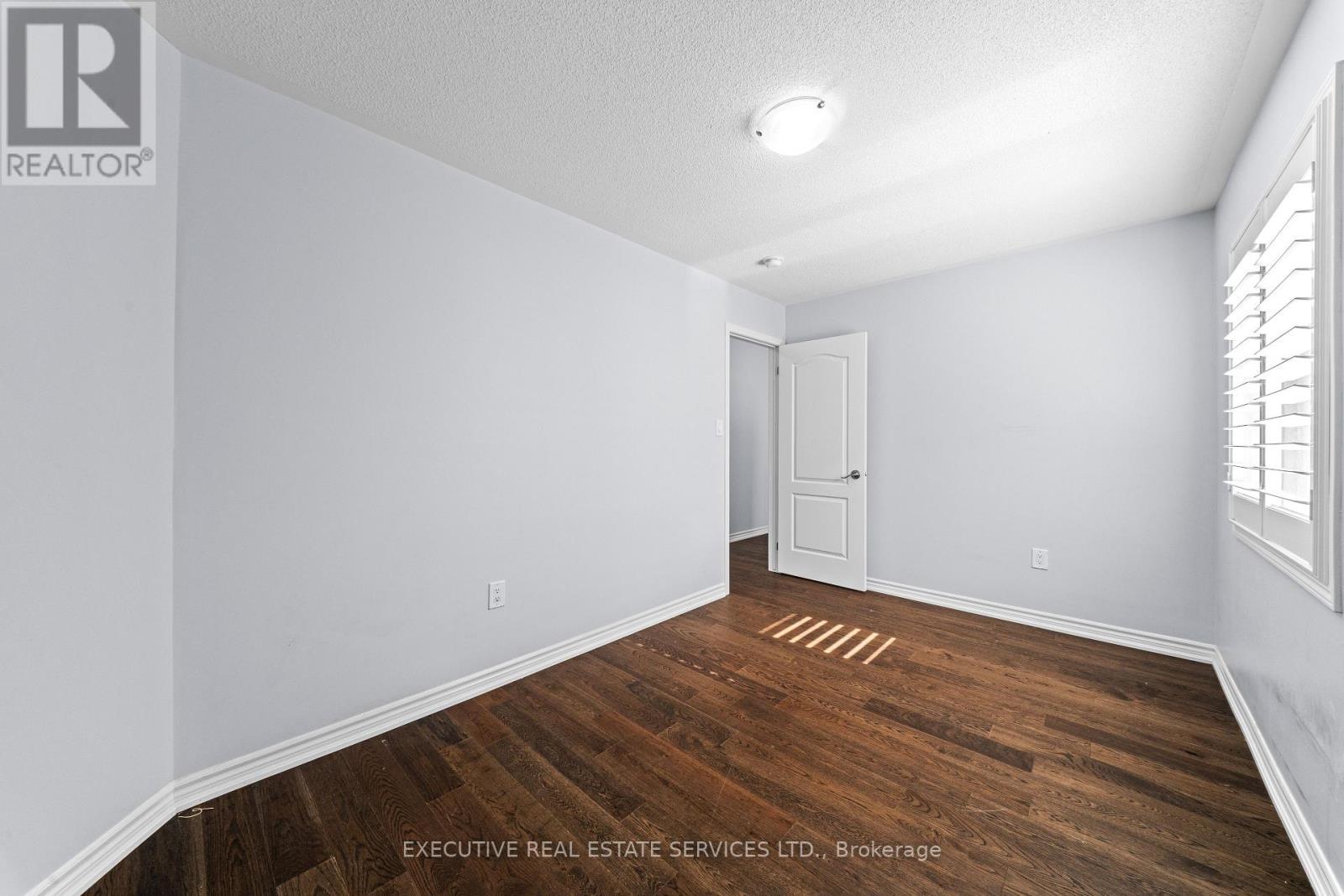 98 Bannister Crescent, Brampton, ON