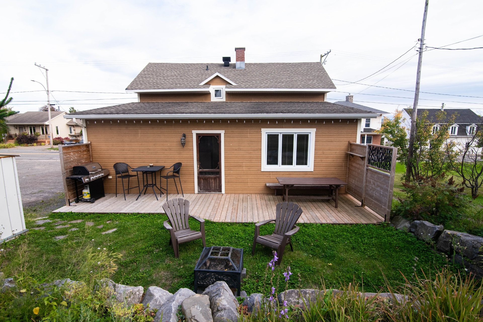 Back of Structure - 14 Route 132 E., Saint-Denis-De La Bouteillerie, QC