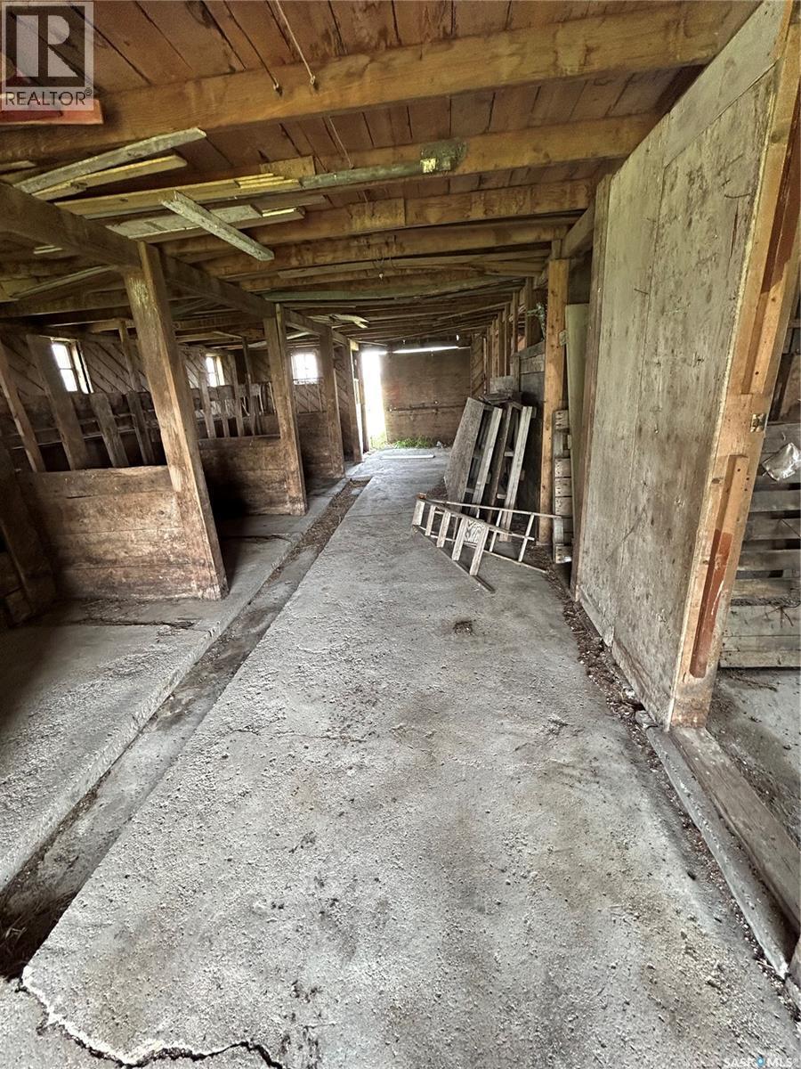 Osiowy 10, Mcleod Rm No. 185, SK