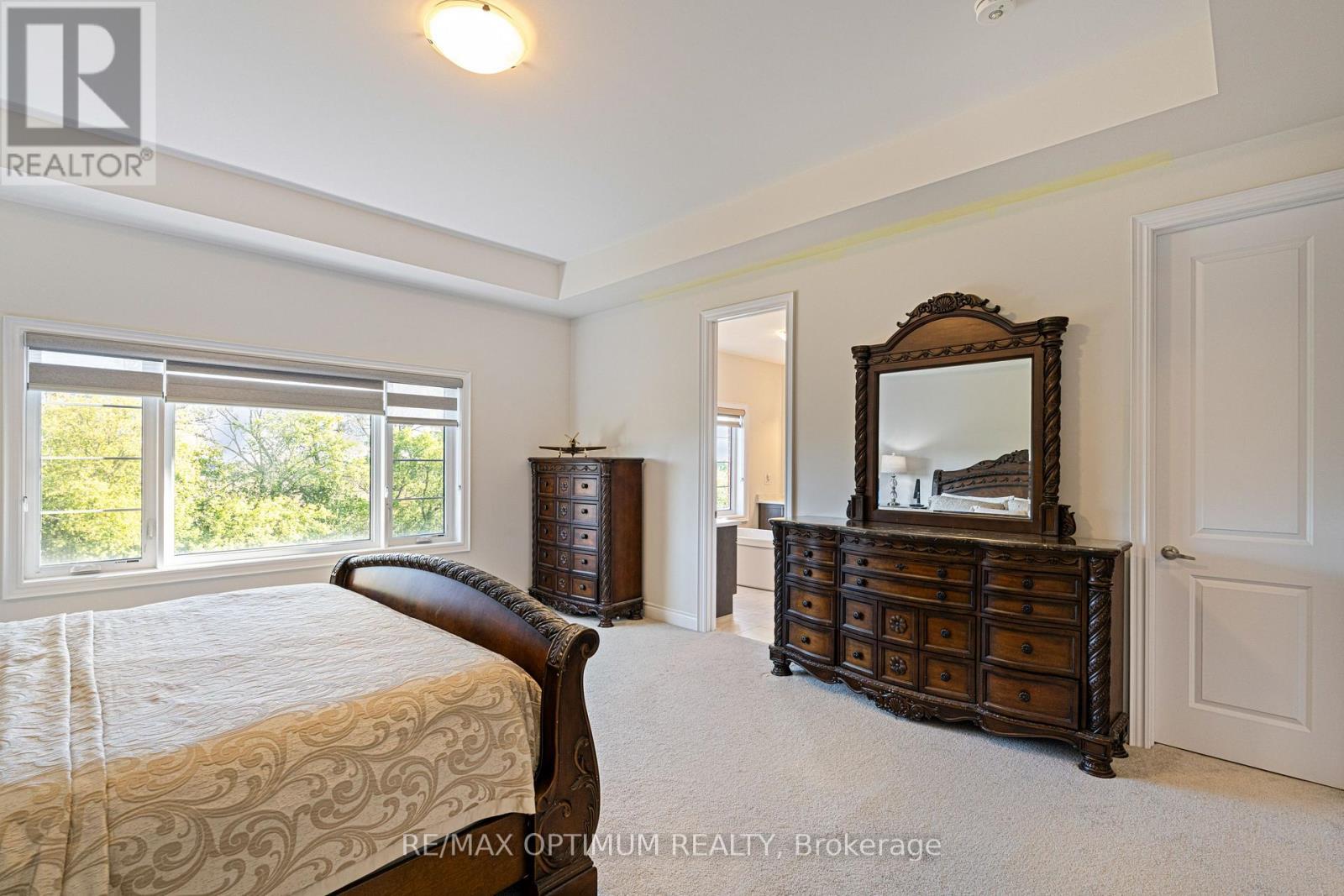 88 Pheasant Ridge Drive, Whitby, ON