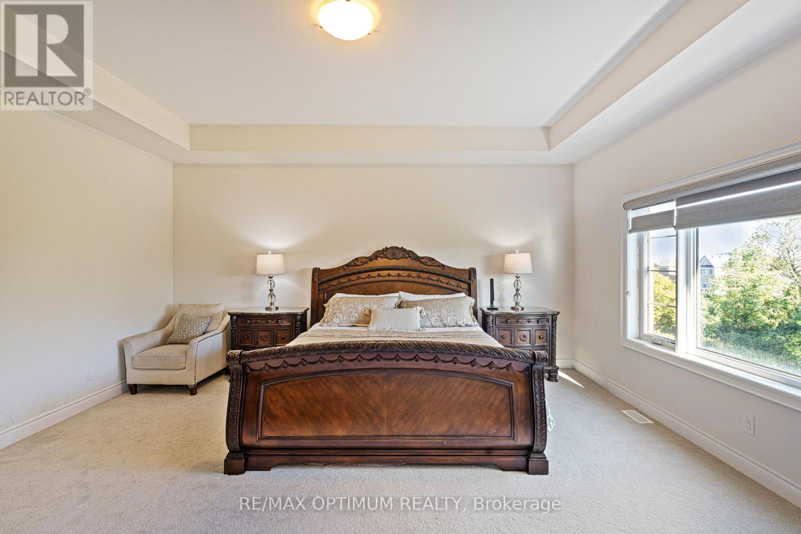 88 Pheasant Ridge Drive, Whitby, ON