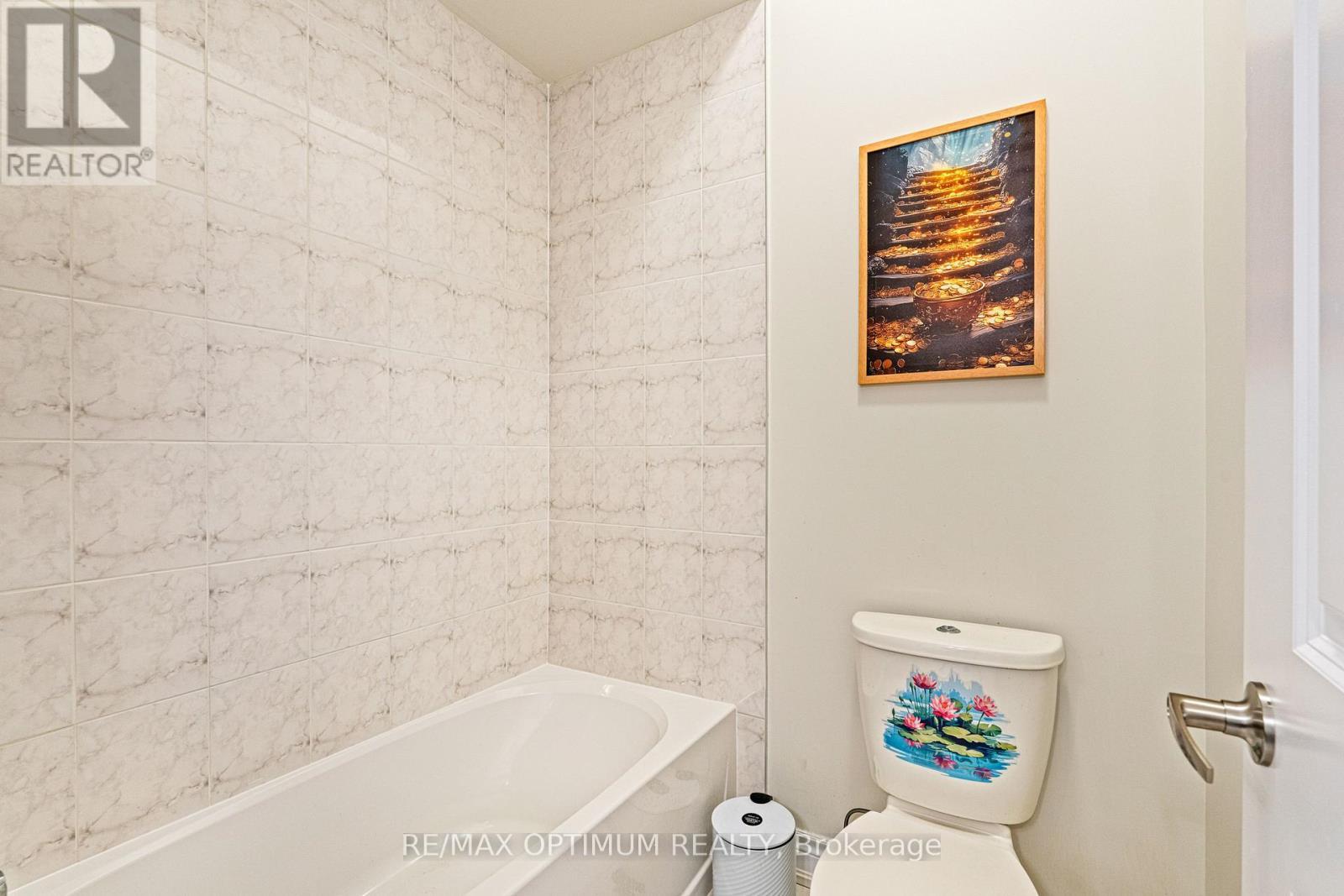 88 Pheasant Ridge Drive, Whitby, ON