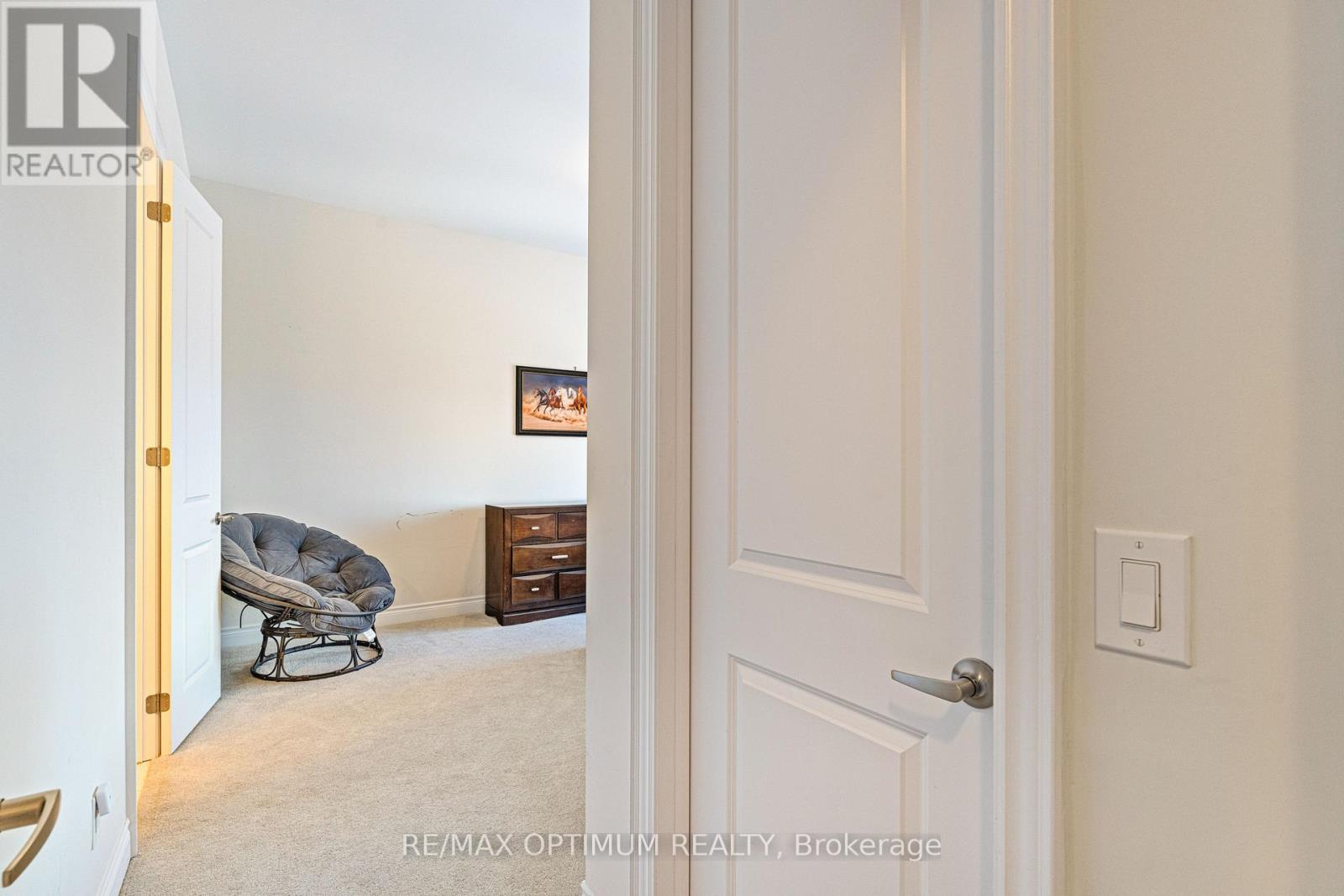 88 Pheasant Ridge Drive, Whitby, ON