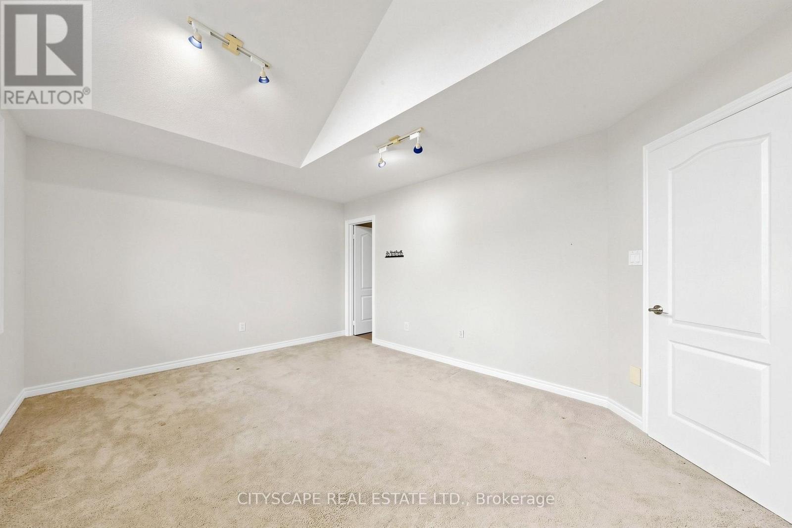 7299 Waldorf Way, Mississauga, ON