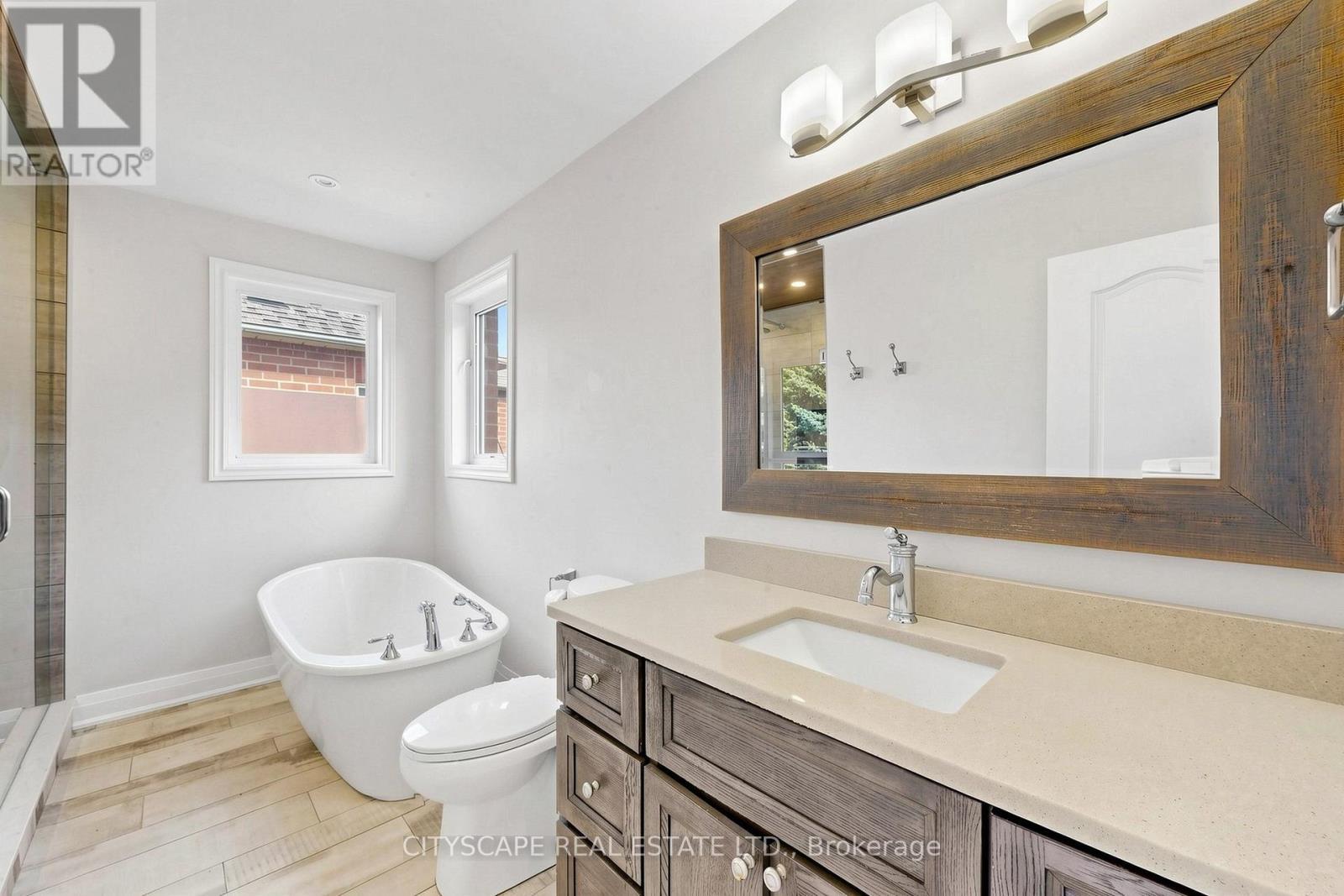 7299 Waldorf Way, Mississauga, ON