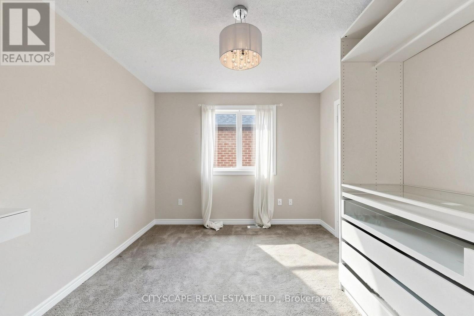 7299 Waldorf Way, Mississauga, ON