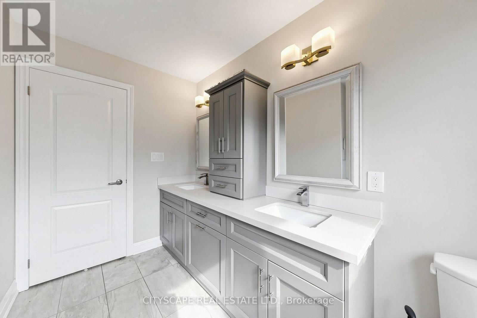 7299 Waldorf Way, Mississauga, ON