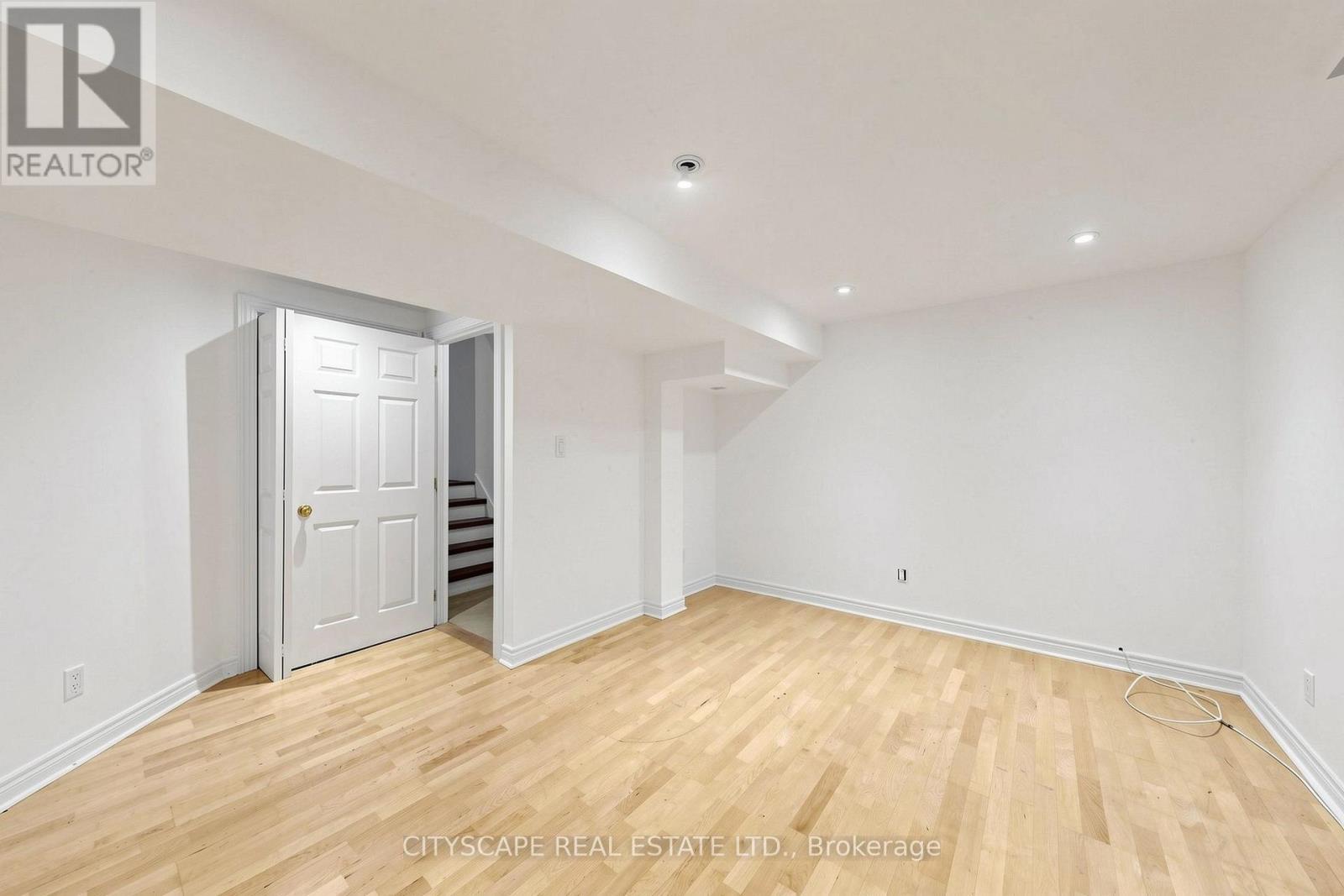 7299 Waldorf Way, Mississauga, ON