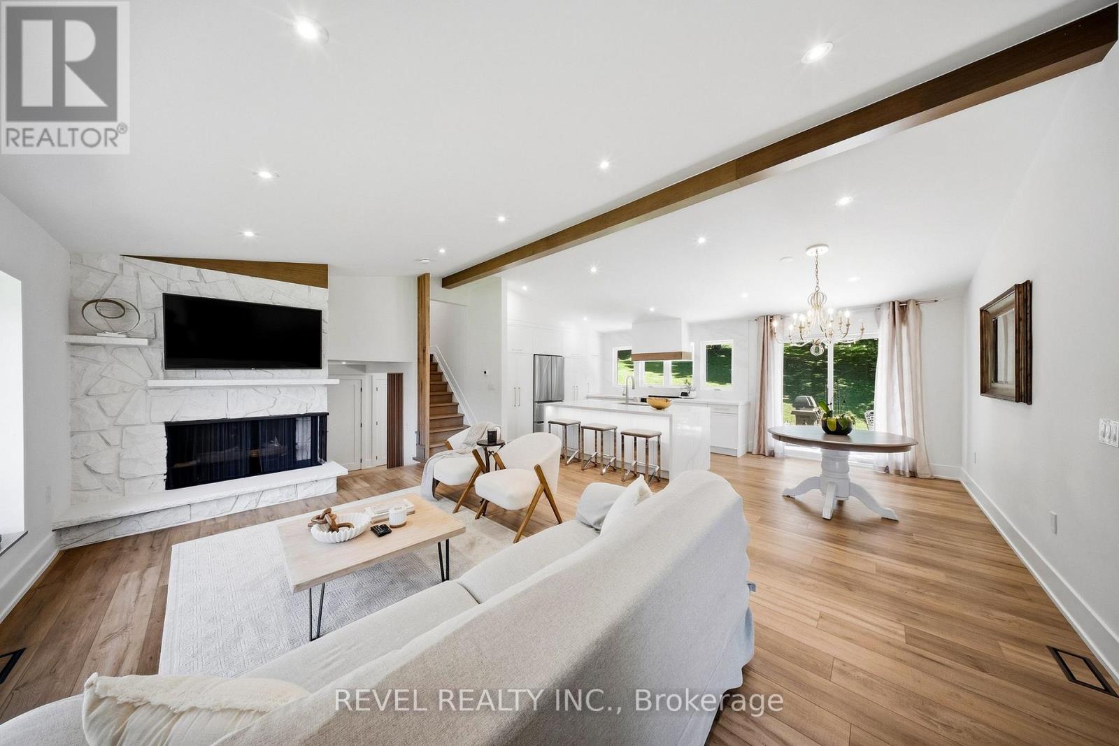 222 Albert Street, Caledon, ON