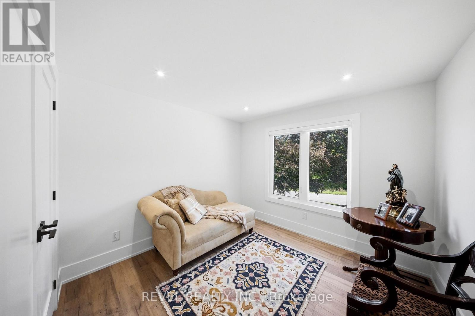222 Albert Street, Caledon, ON