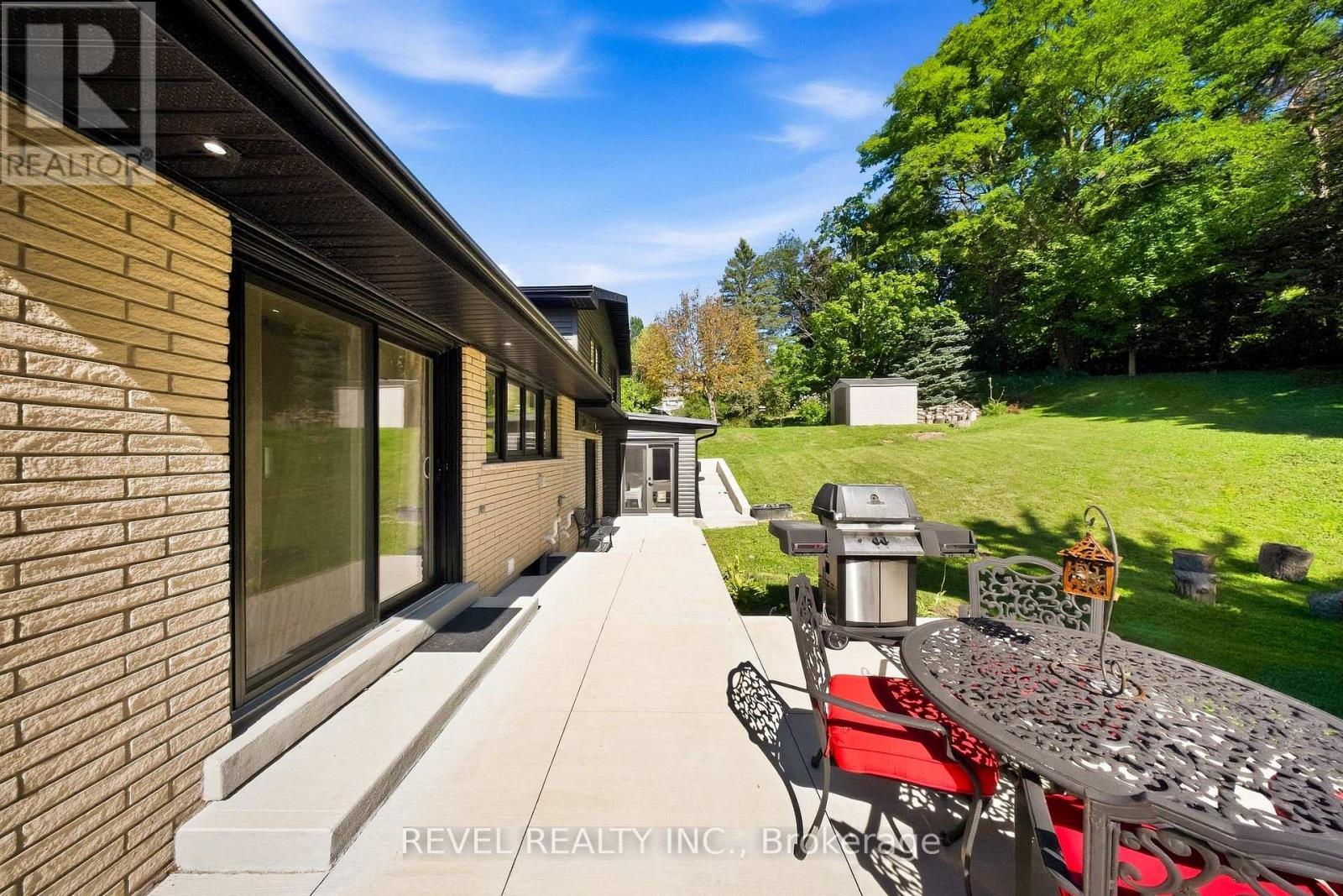 222 Albert Street, Caledon, ON