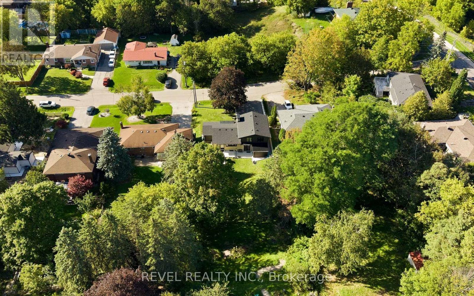 222 Albert Street, Caledon, ON