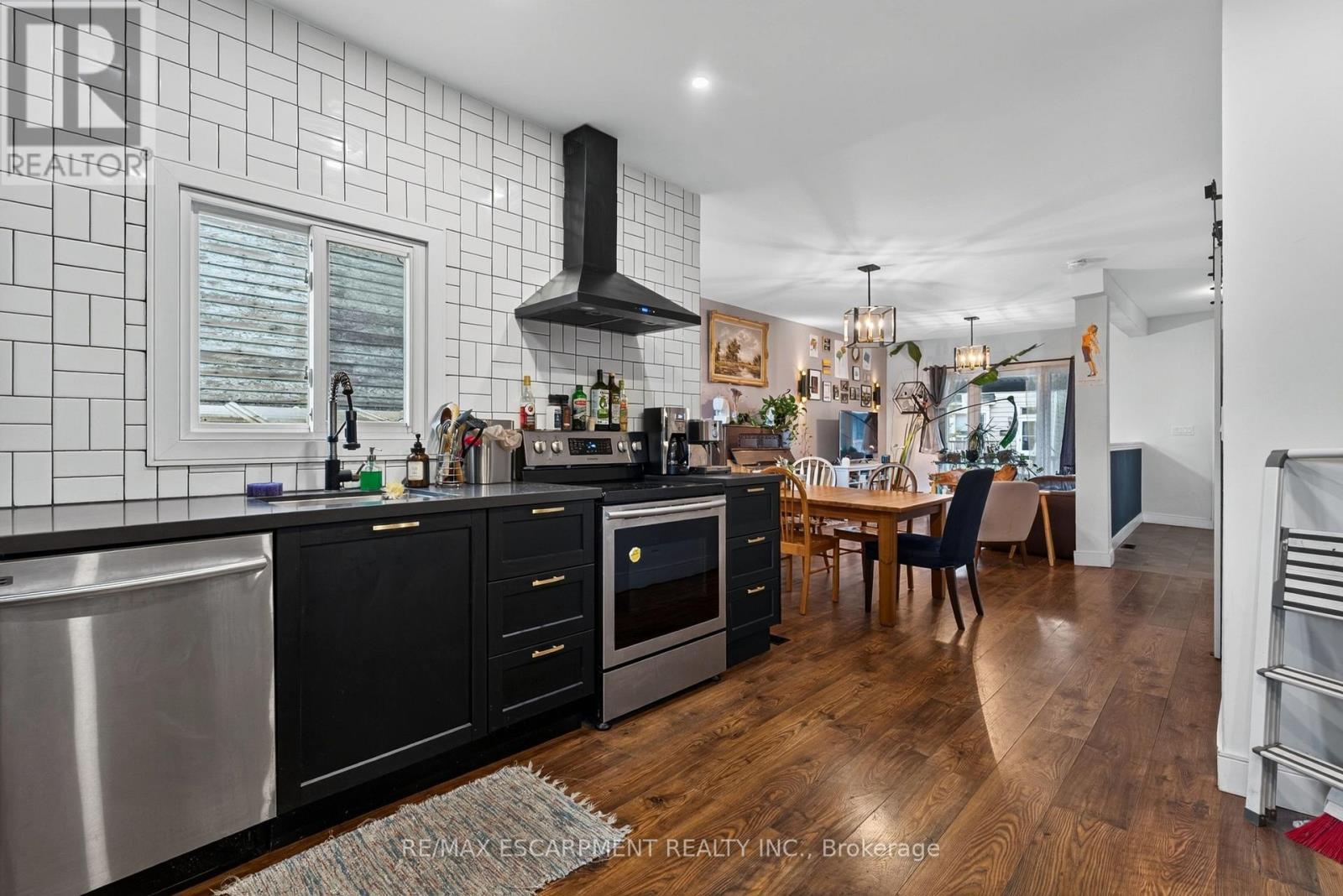 29 Shaw Street, Hamilton, ON