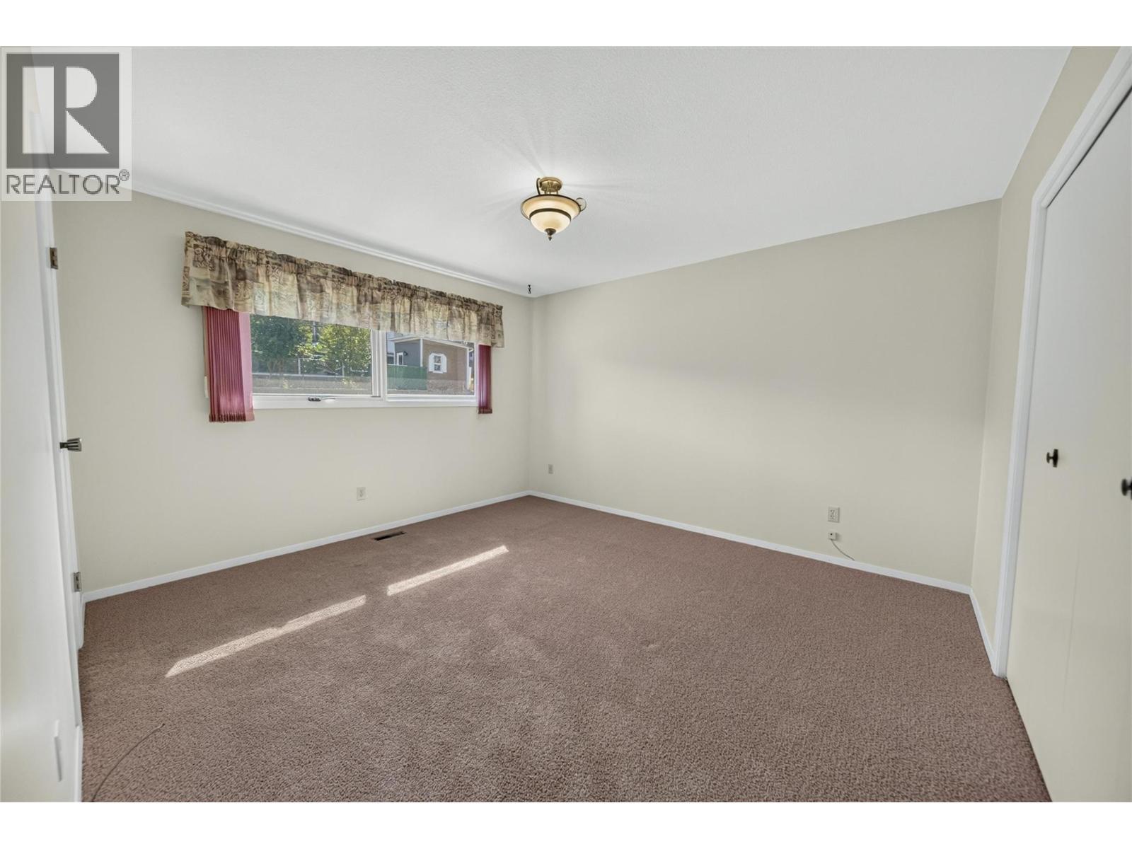 804 28Th Avenue S, Cranbrook, BC