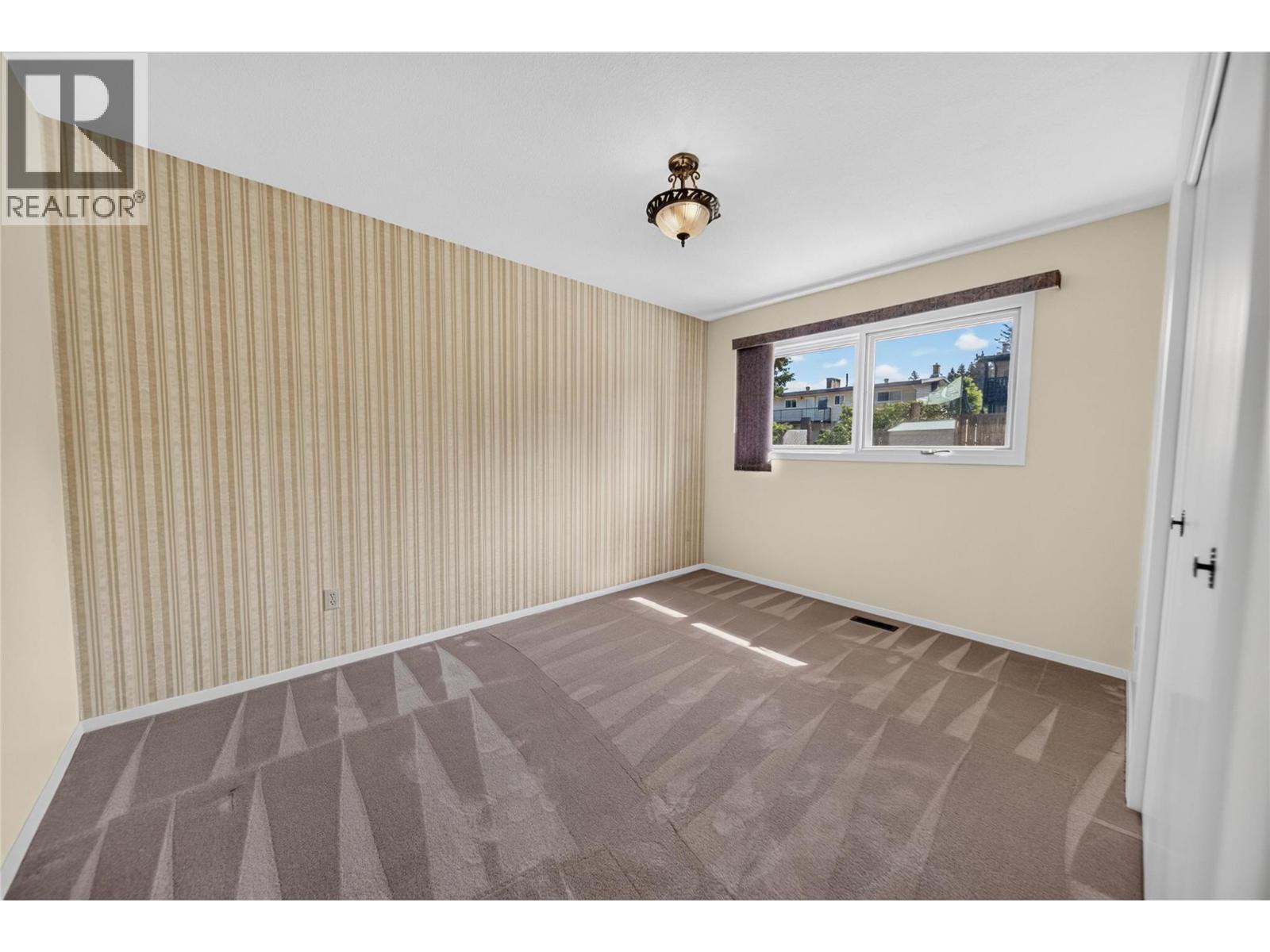 804 28Th Avenue S, Cranbrook, BC