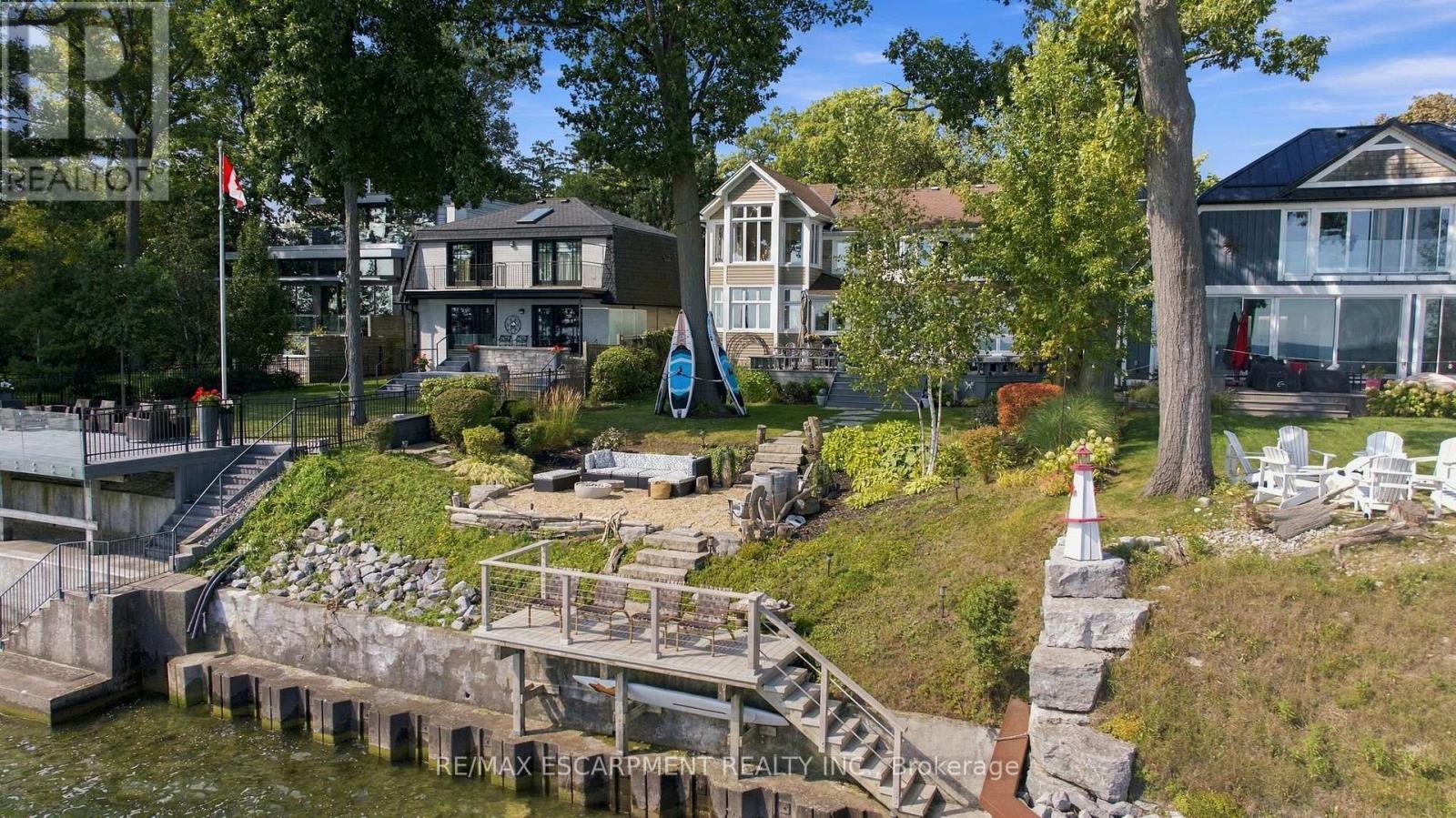 54 Cumberland Drive, Mississauga, ON