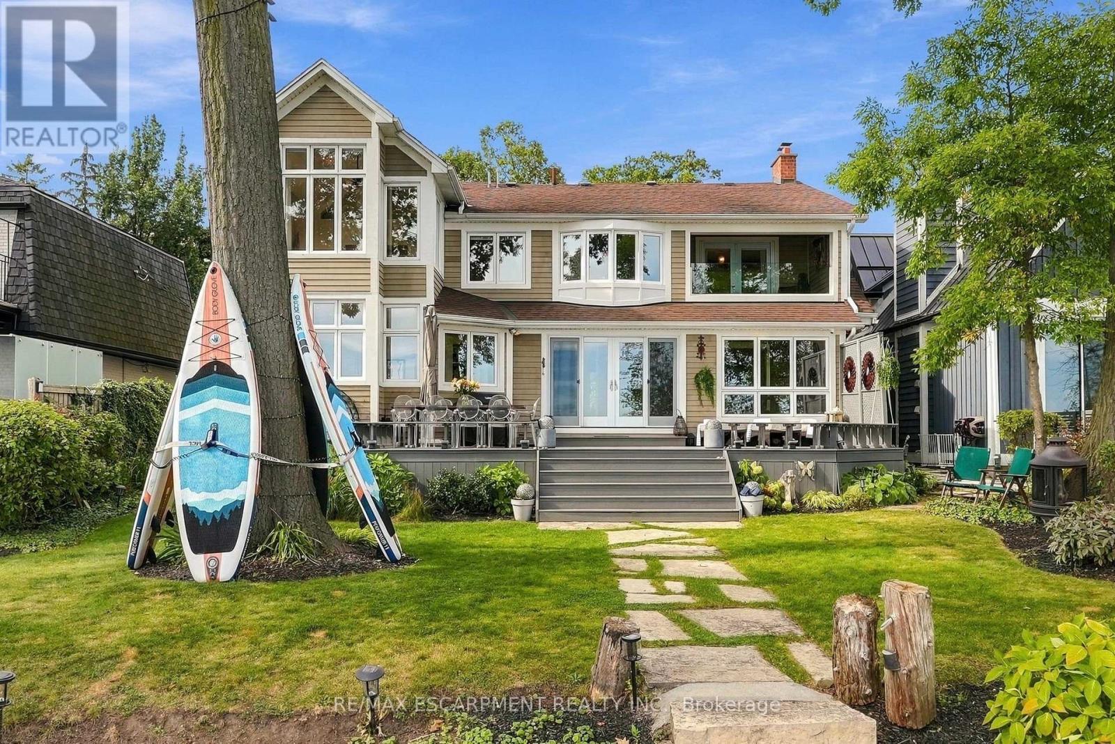 54 Cumberland Drive, Mississauga, ON