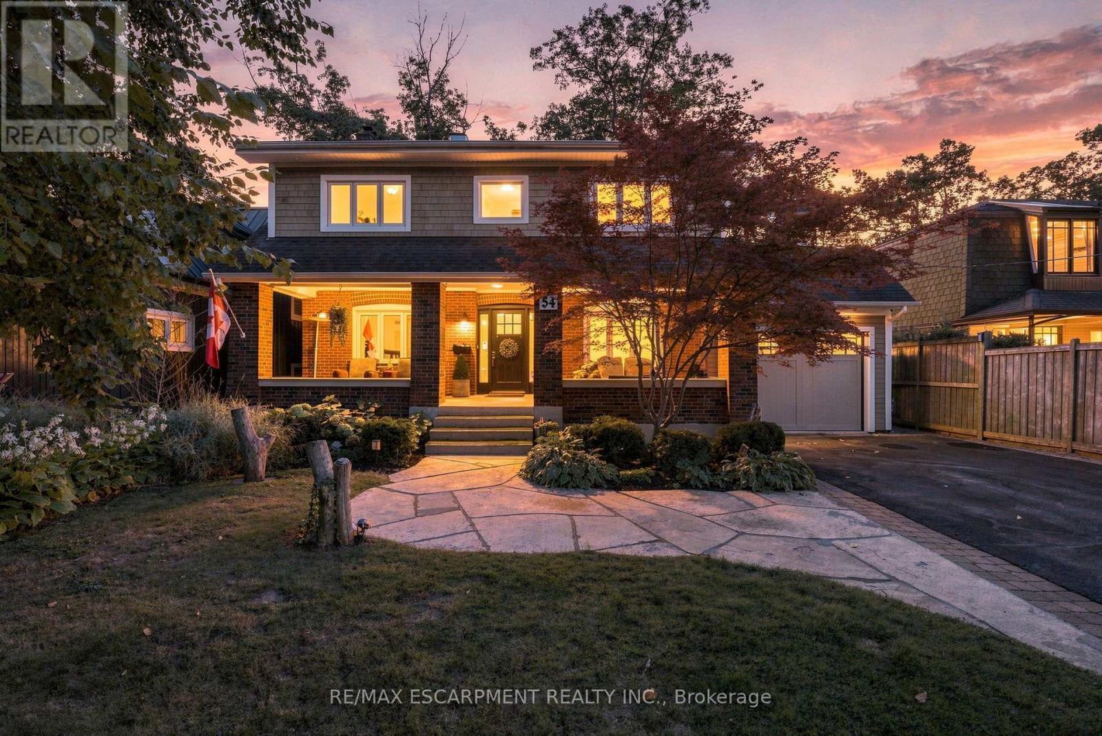 54 Cumberland Drive, Mississauga, ON