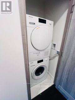 251 - 68 Esther Shiner Boulevard, Toronto, ON
