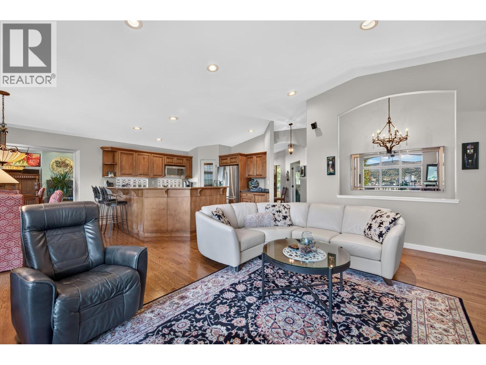 784 Rosewood Crescent, Kamloops, BC