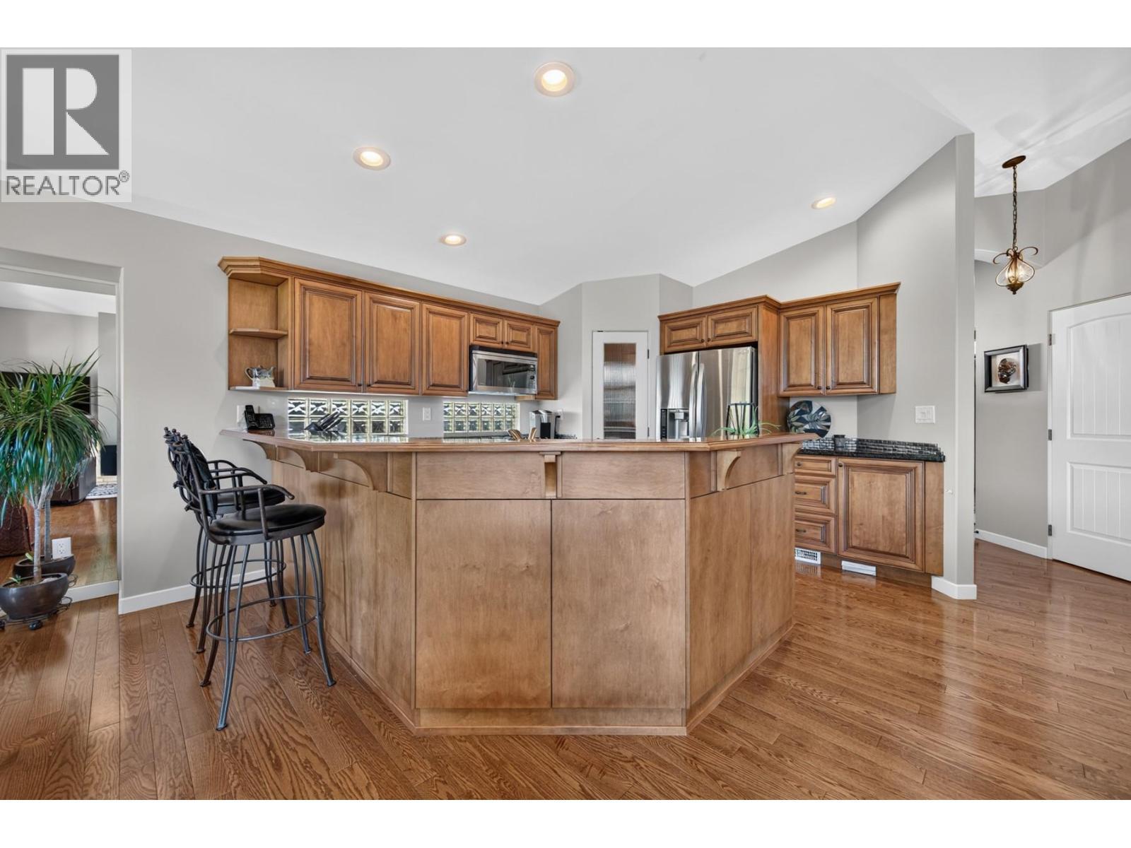 784 Rosewood Crescent, Kamloops, BC