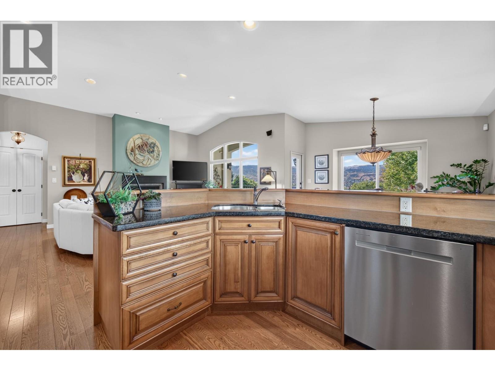784 Rosewood Crescent, Kamloops, BC