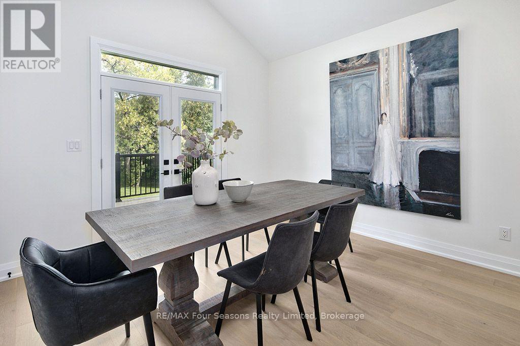91 Summer View Avenue, Collingwood, ON
