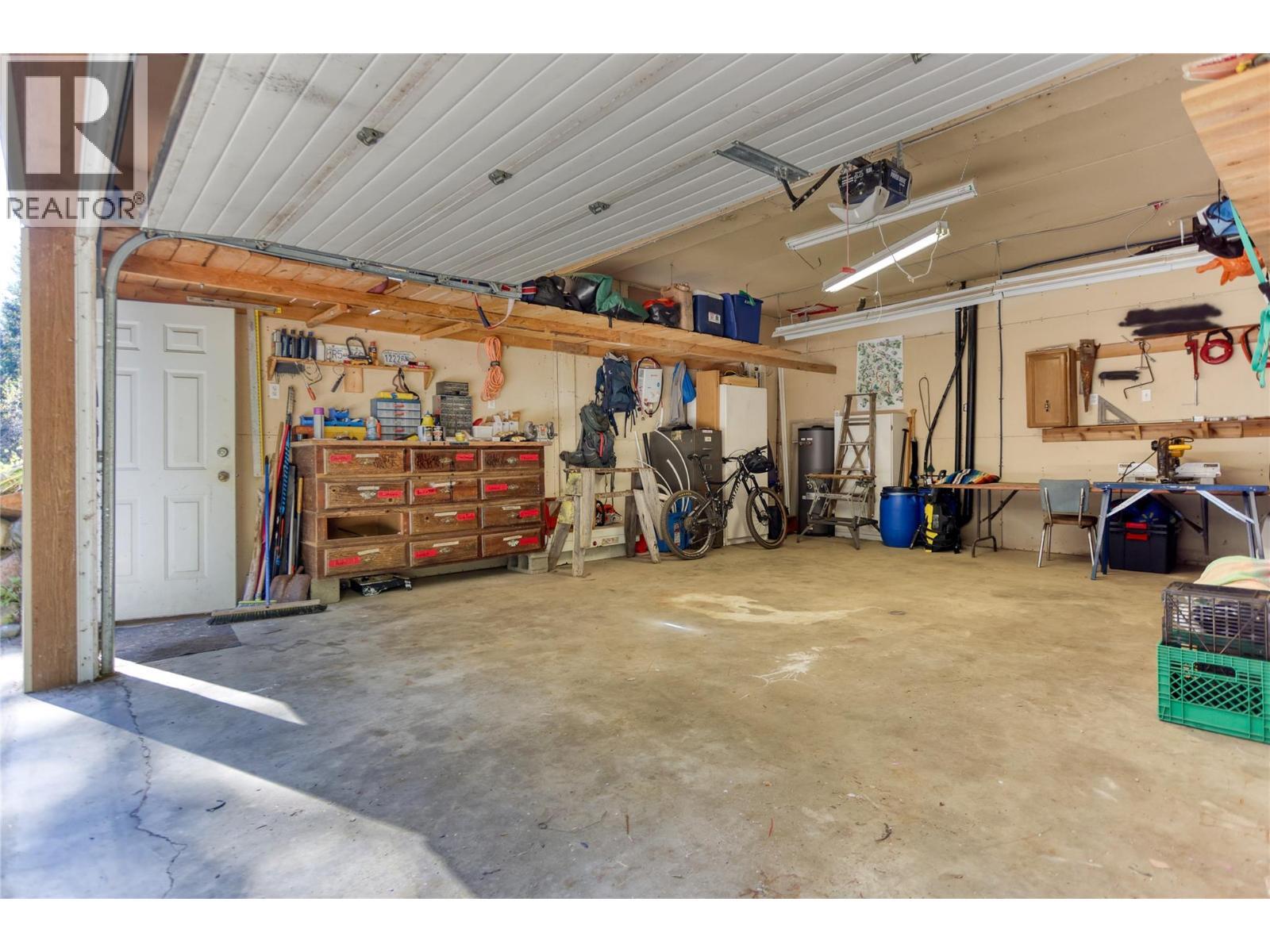 113 Wesco Road, Ymir, BC