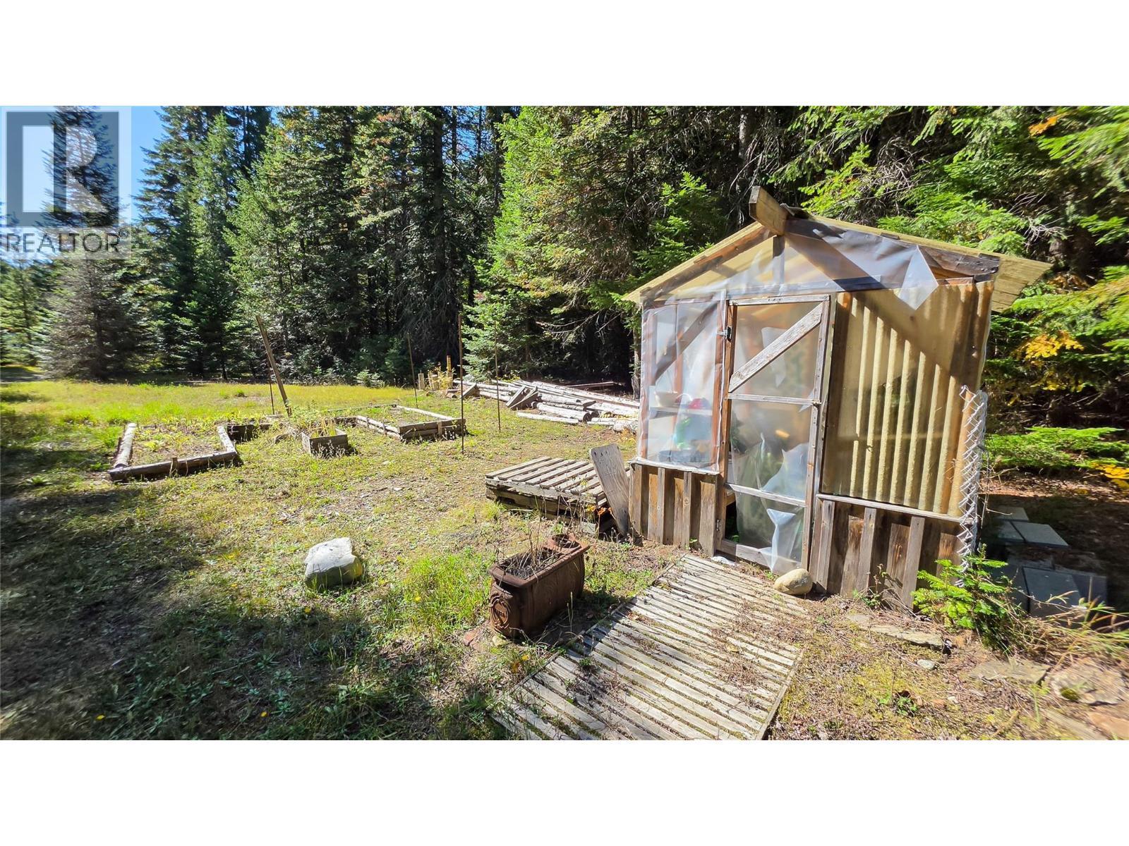 113 Wesco Road, Ymir, BC