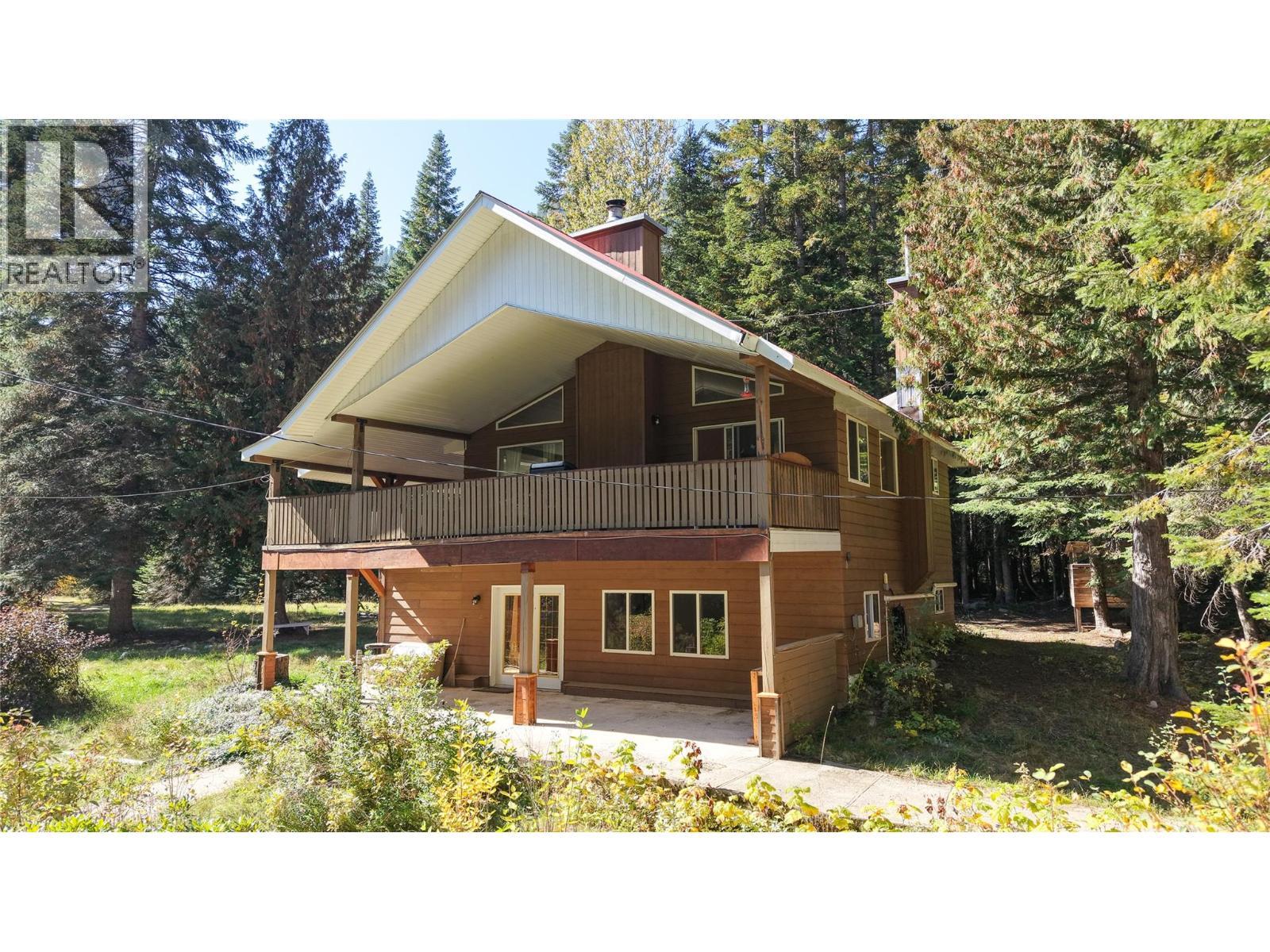 113 Wesco Road, Ymir, BC