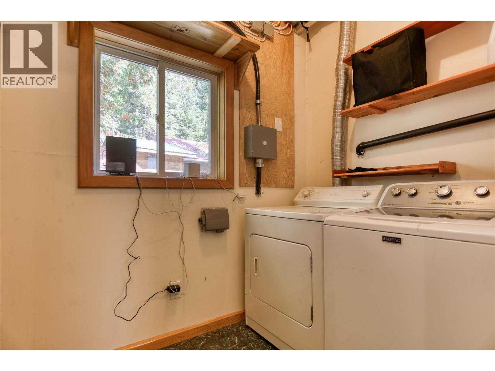 113 Wesco Road, Ymir, BC