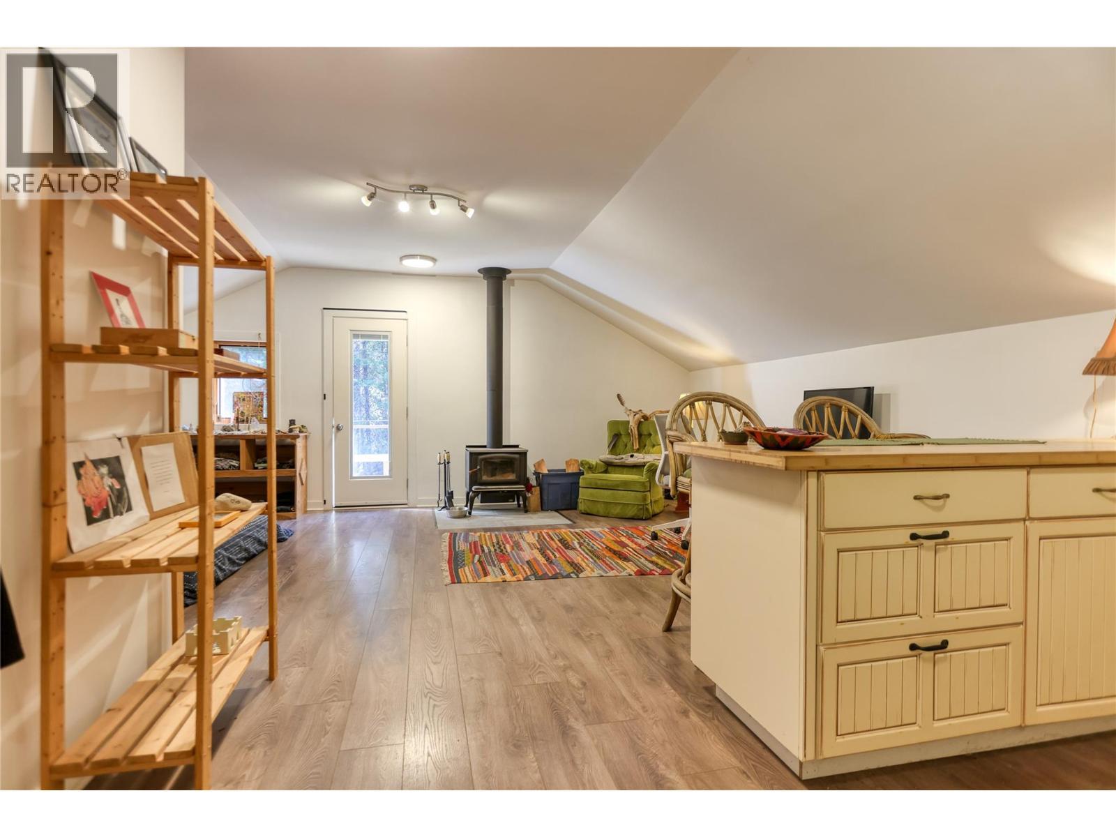 113 Wesco Road, Ymir, BC