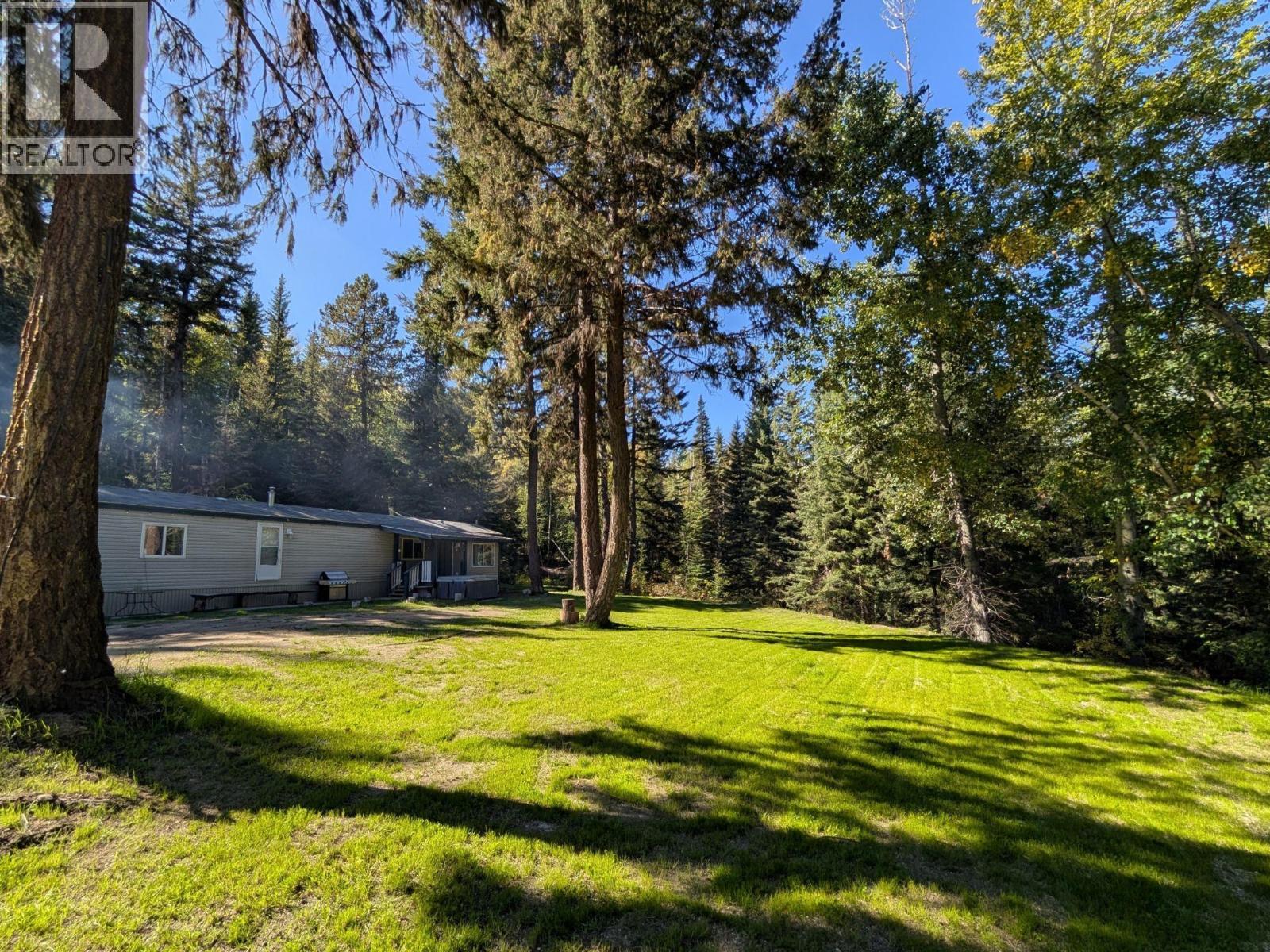 5745 Gun Lake Road W, Gold Bridge, BC