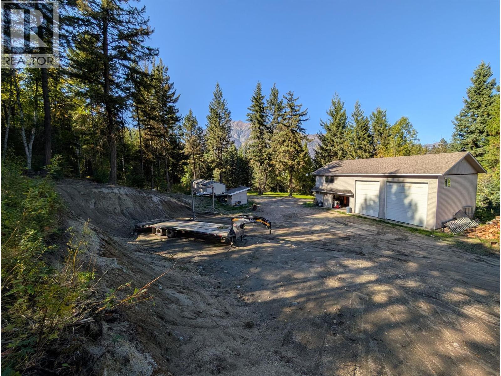 5745 Gun Lake Road W, Gold Bridge, BC
