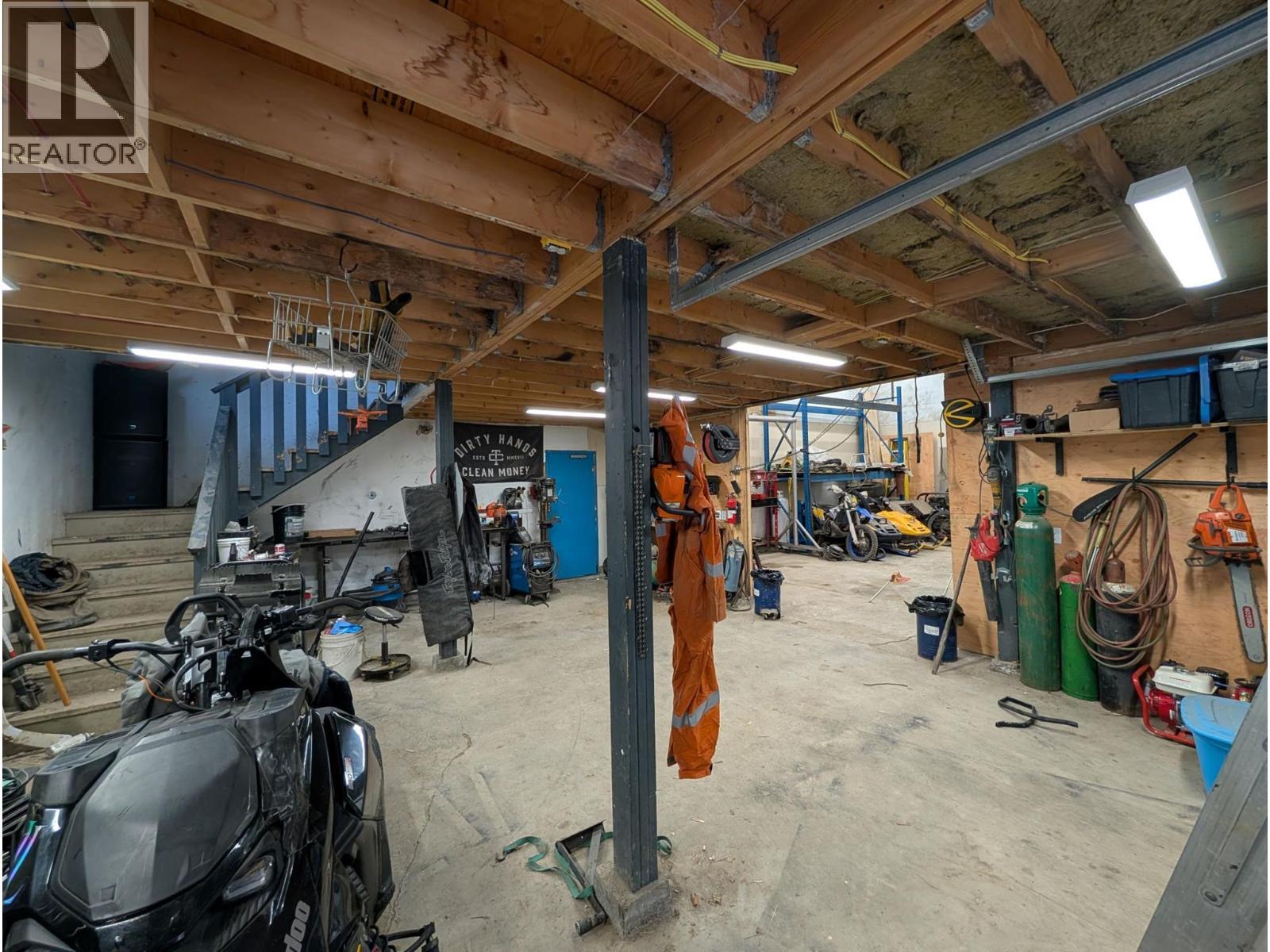 5745 Gun Lake Road W, Gold Bridge, BC