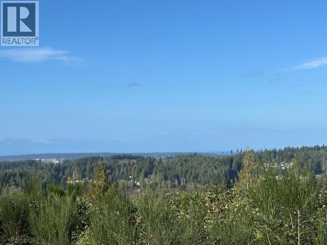 5586 Tanner Ave, Powell River, BC