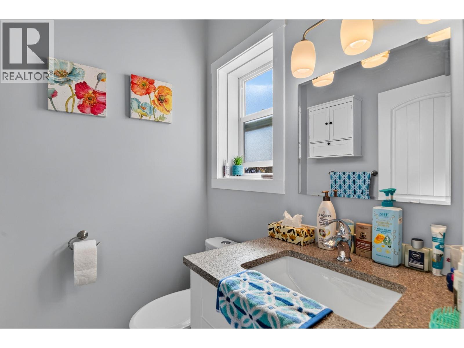 2961 Ensign Way, West Kelowna, BC