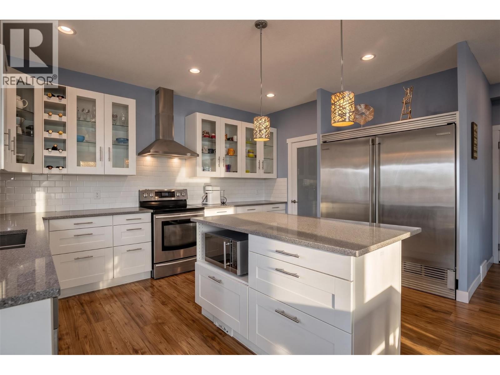 2961 Ensign Way, West Kelowna, BC