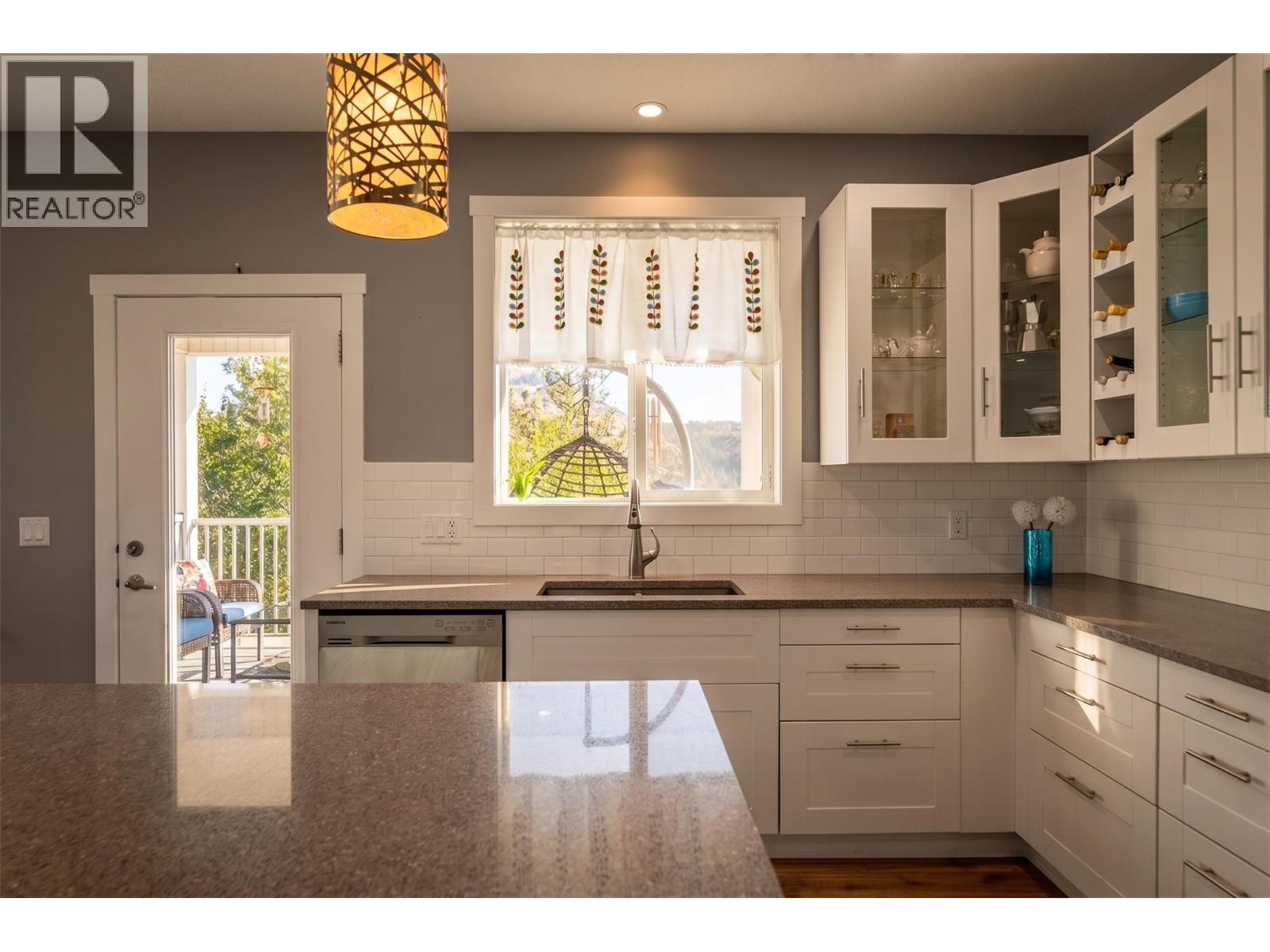 2961 Ensign Way, West Kelowna, BC