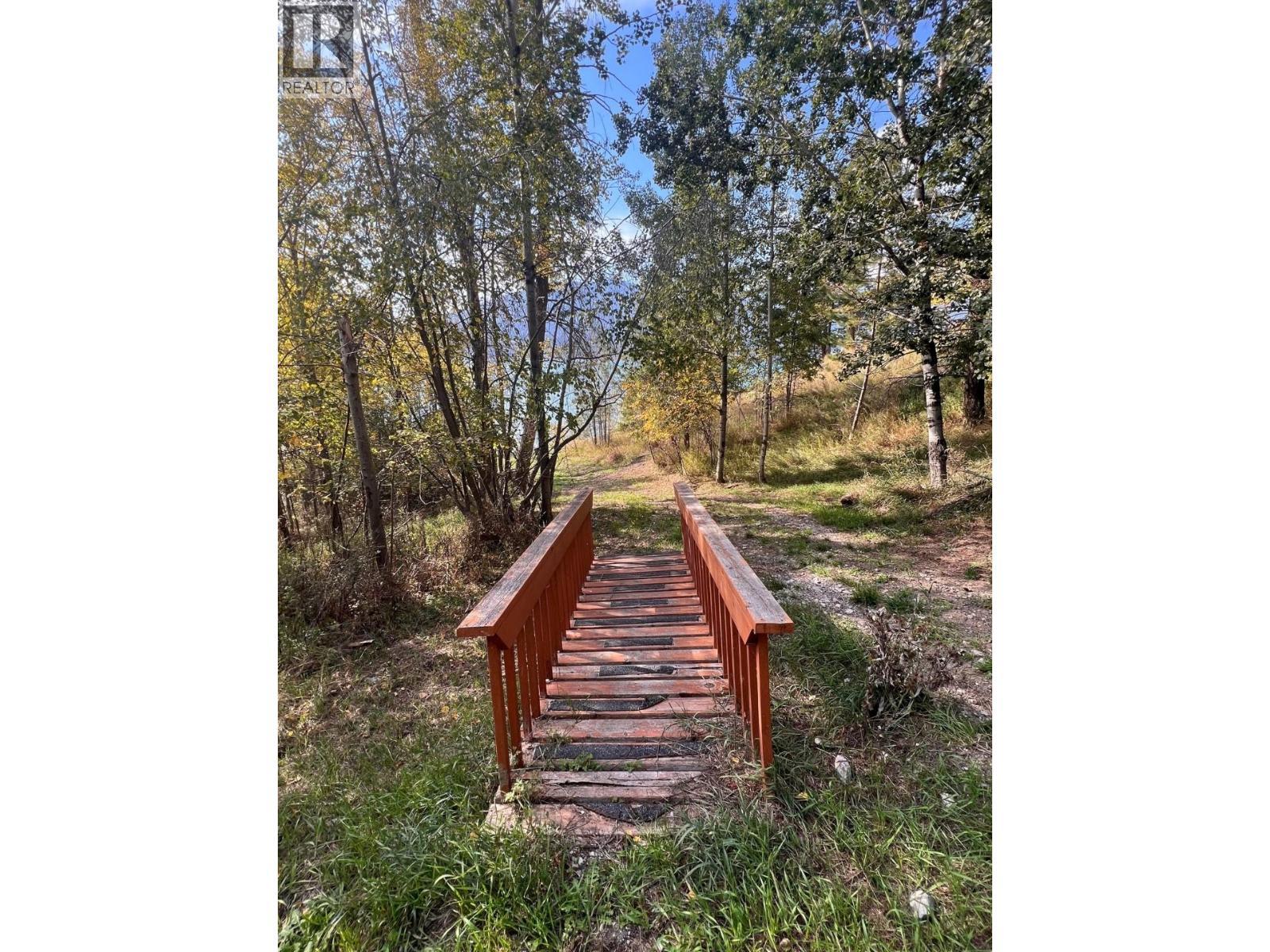 8427 Grainger Road, Canal Flats, BC