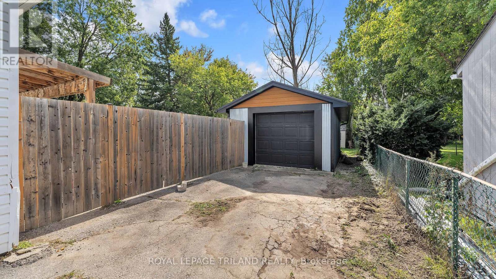 205 Erie Street, St. Thomas, ON
