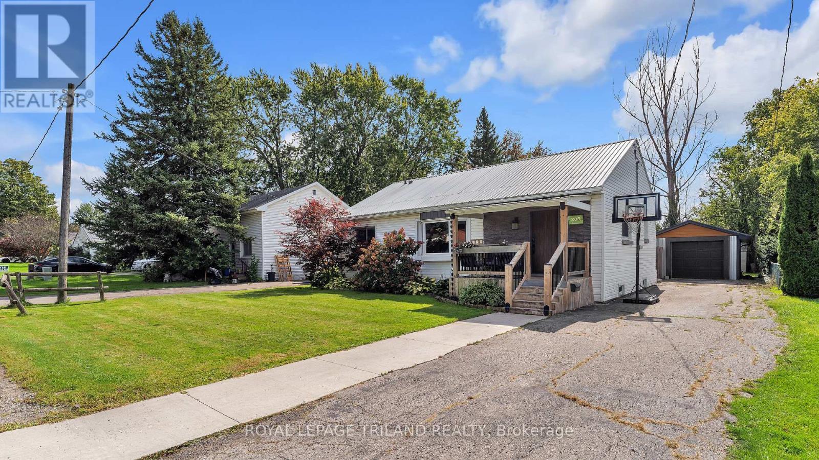 205 Erie Street, St. Thomas, ON