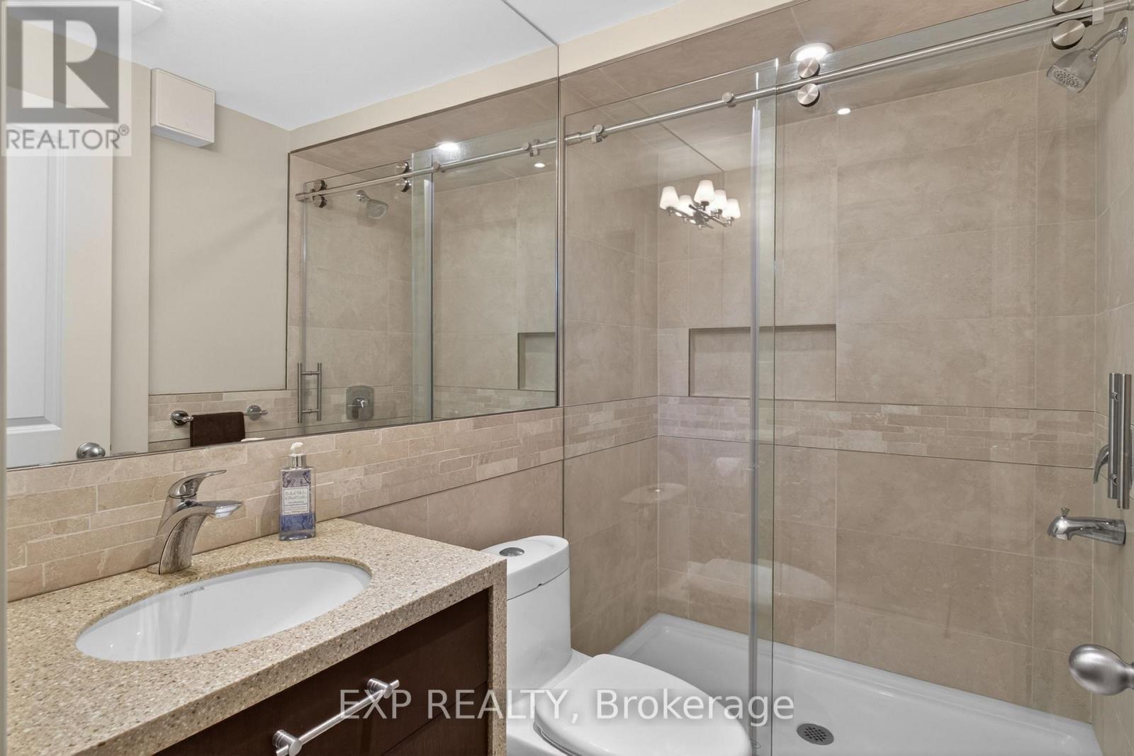1347 Brookstar Drive, Oakville, ON